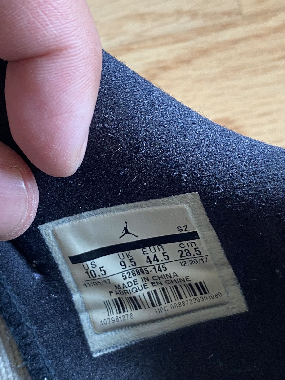 Jordan Brand Jordan 11 Iridescent Retro Low Size US 11.5 / EU 44-45 - 15 Thumbnail