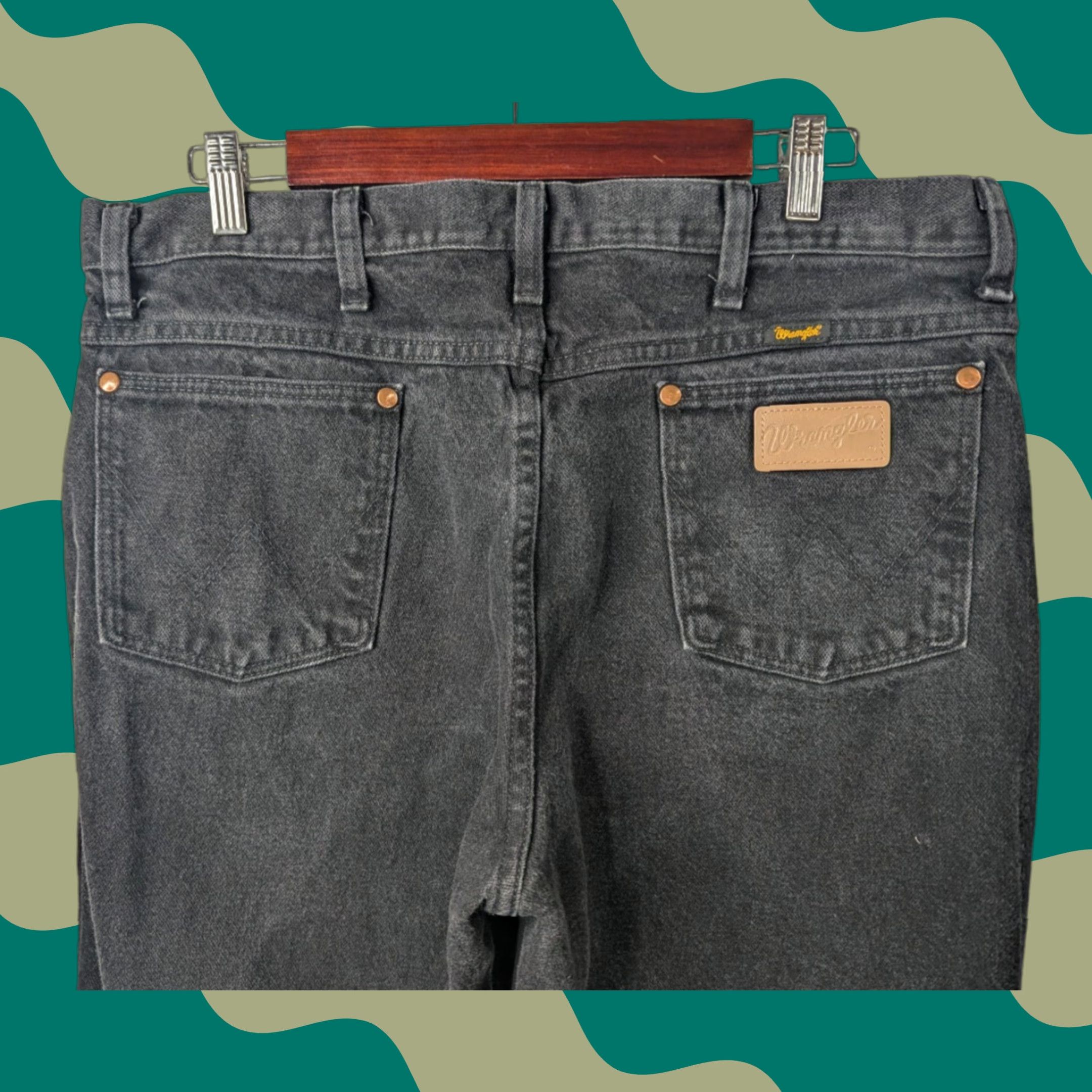 Wrangler Wrangler Jeans Mens Slim Fit 36x32 Black Cowboy Cut Denim 5-Pocket Wrangler Cowboy Cut 936BLK Mens Jeans Size US 36 / EU 52 - 1 Thumbnail
