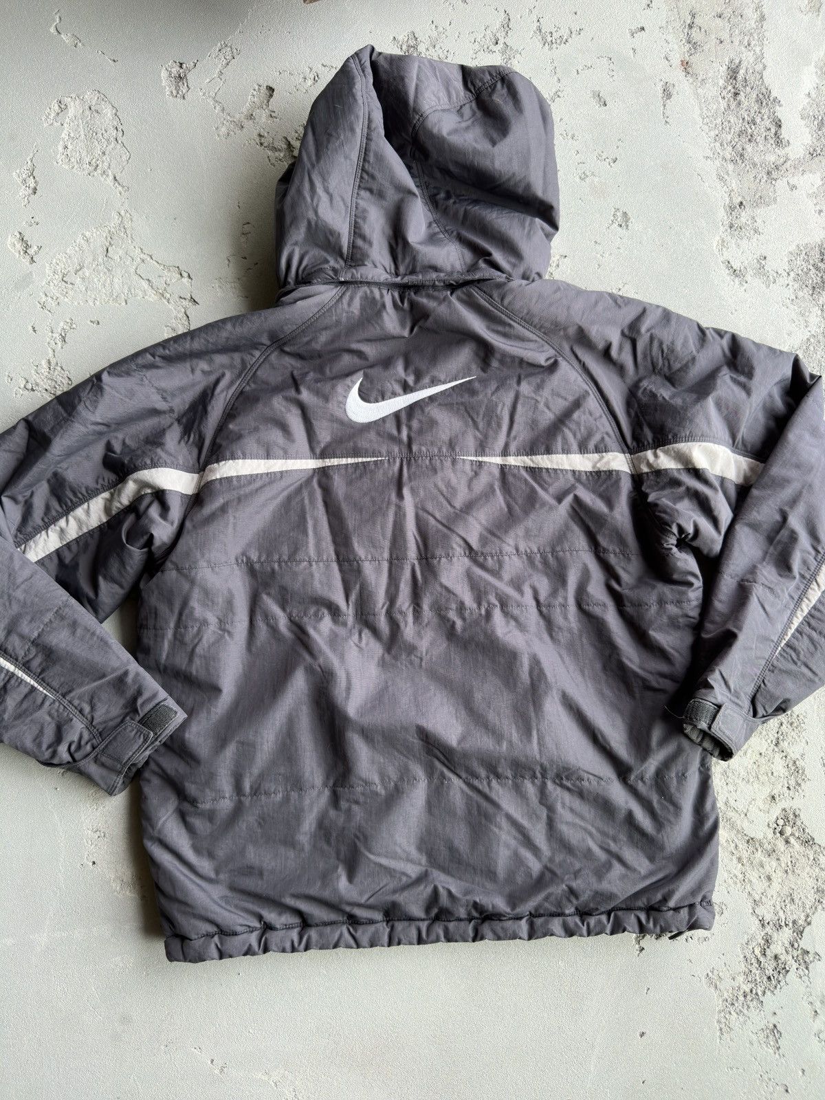 Nike Vintage Y2K Nike Puffer Jacket Big Swoosh 2000s Size US M / EU 48-50 / 2 - 2 Thumbnail