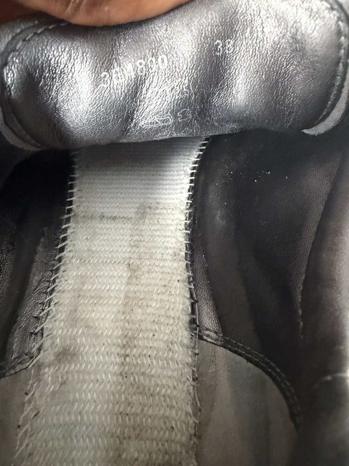 Prada Prada women shoessize 8 Size US 8 / EU 41 - 3 Thumbnail