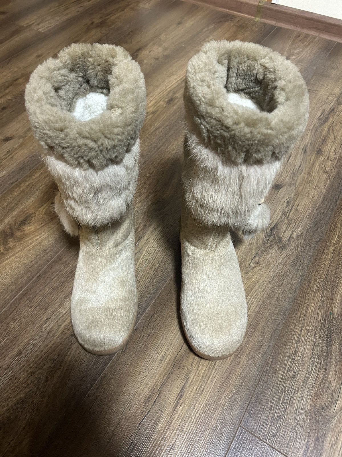 Salvatore Ferragamo Salvatore Ferragamo Winter Fur Leather Boots Size US 7.5 / IT 37.5 - 5 Thumbnail