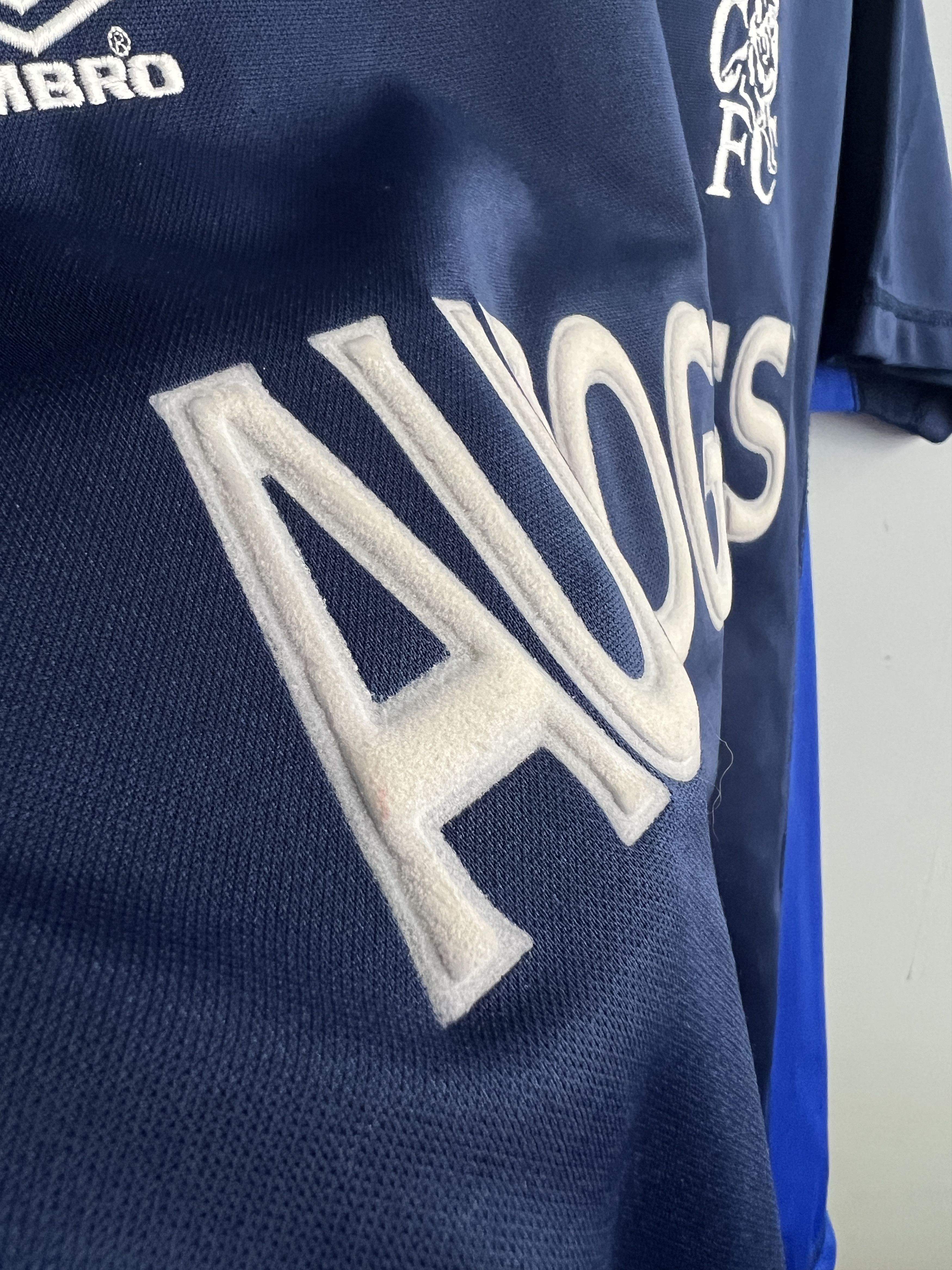 Umbro × Vintage Umbro 1999/2001 Chelsea London Home Soccer Jersey Vintage Size US M / EU 48-50 / 2 - 5 Thumbnail