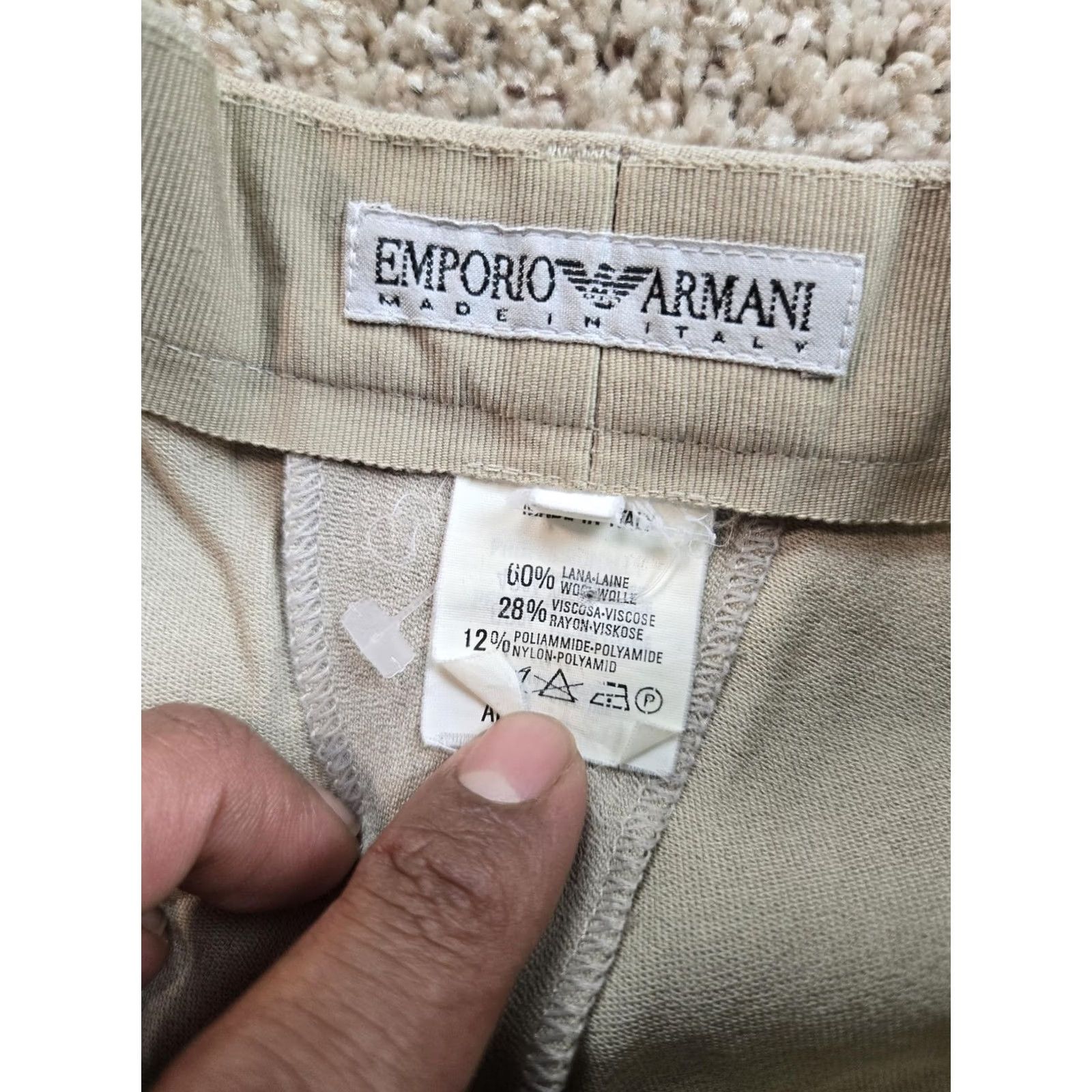 Emporio Armani VINTAGE Emporio Armani Pants Womens 42 Beige Pleated Front High Waist Tapered Size 28" / US 6 / IT 42 - 7 Thumbnail