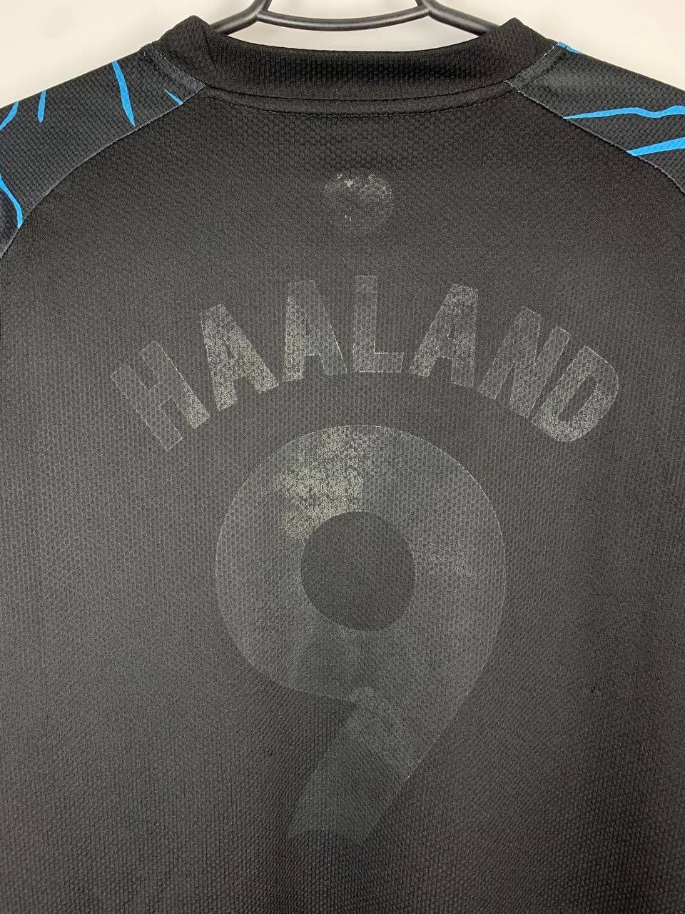 Puma Haaland #9 Manchester City Away Jersey 22/23 | Puma | Size M Size US M / EU 48-50 / 2 - 12 Thumbnail