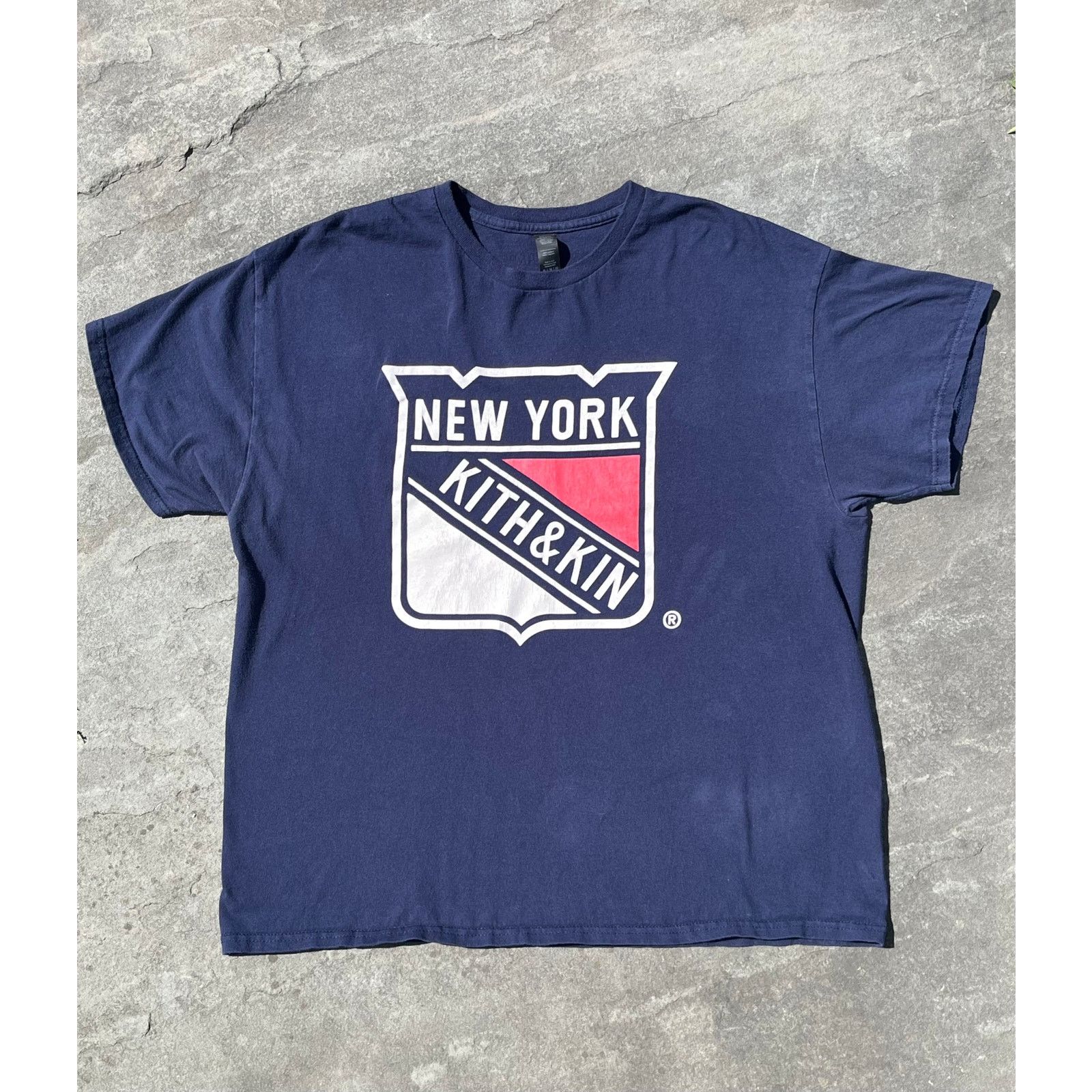 Kith 🏒 Kith x NY Rangers MSG Exclusive Box Logo Tee XL 🏒 Size US XL / EU 56 / 4 - 1 Thumbnail