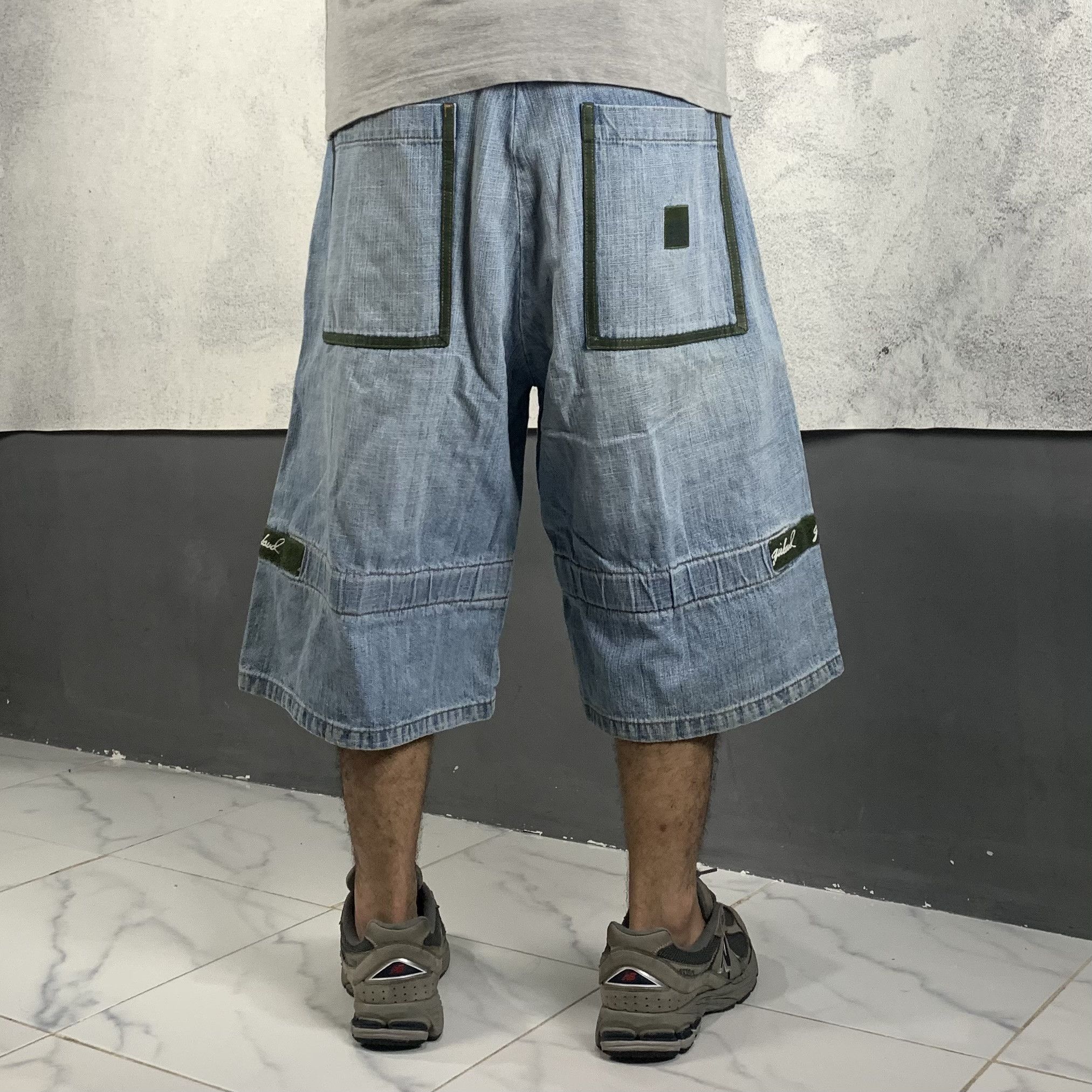 Marithe + Francois Girbaud Girbaud Baggy Jorts Denim Short Pants Multi Pocket Size US 38 / EU 54 - 4 Thumbnail