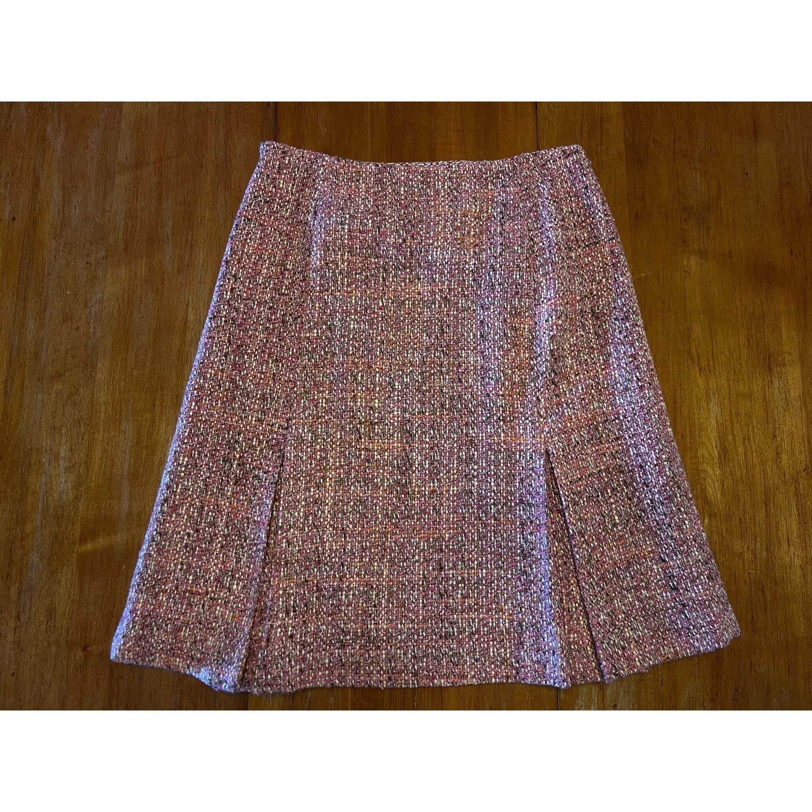 Neiman Marcus Neiman Marcus Exclusive Pink Tweed Skirt Size 4 Fit N Flair Size 29" - 5 Thumbnail