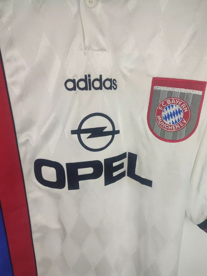 Adidas FC BAYERN MUNICH 1995 1996 AWAY size M FOOTBALL Kit SHIRT Size US M / EU 48-50 / 2 - 5 Thumbnail