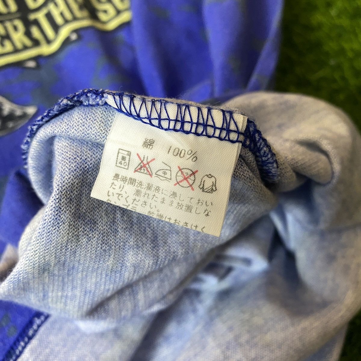 Disney Vintage Tokyo Disney Sea 20.000 Leagues Under The Sea Tee Size US L / EU 52-54 / 3 - 5 Thumbnail