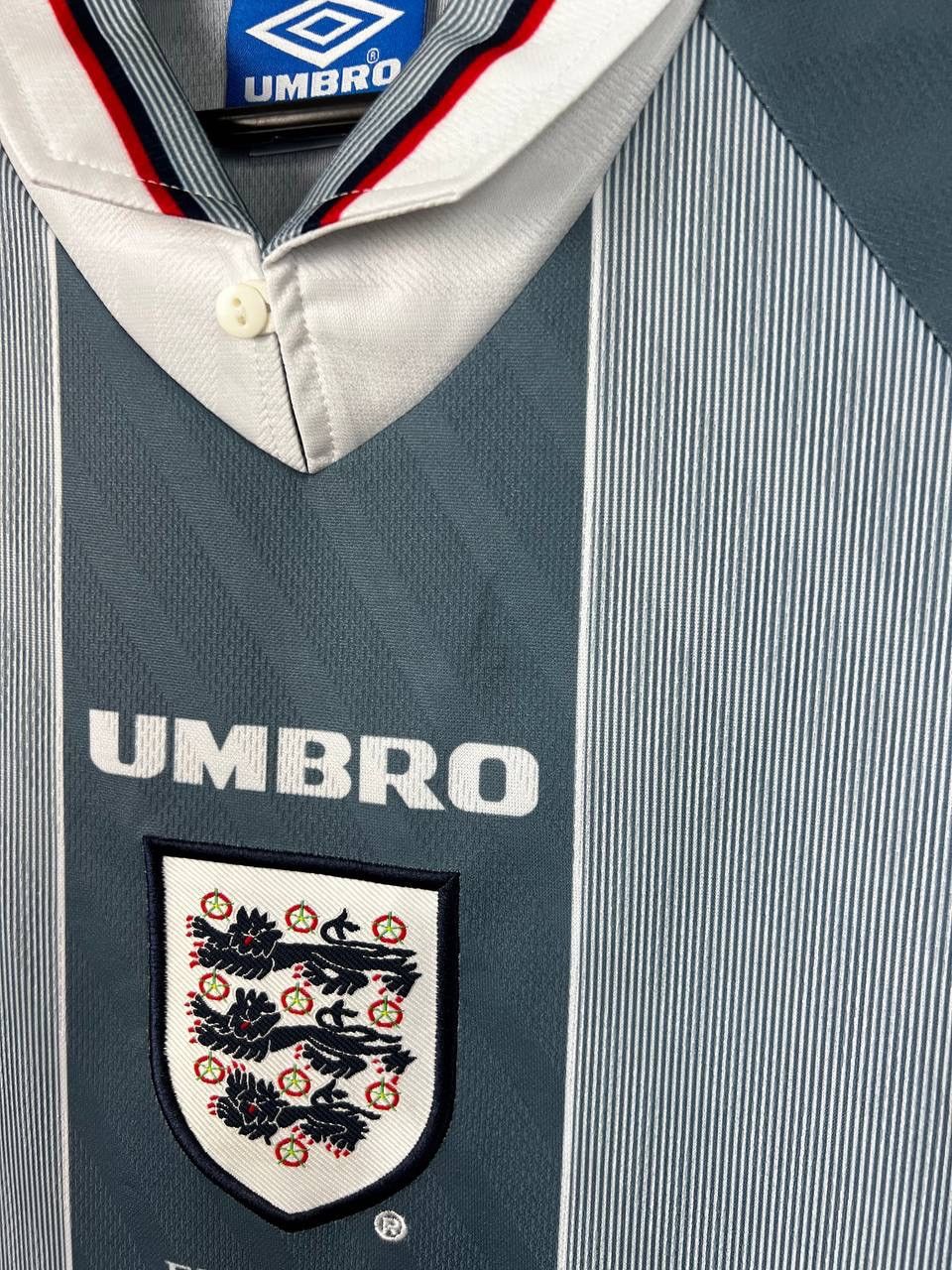 Umbro England Umbro Gascoigne Replica jersey t-shirts size XL Size US XL / EU 56 / 4 - 3 Thumbnail