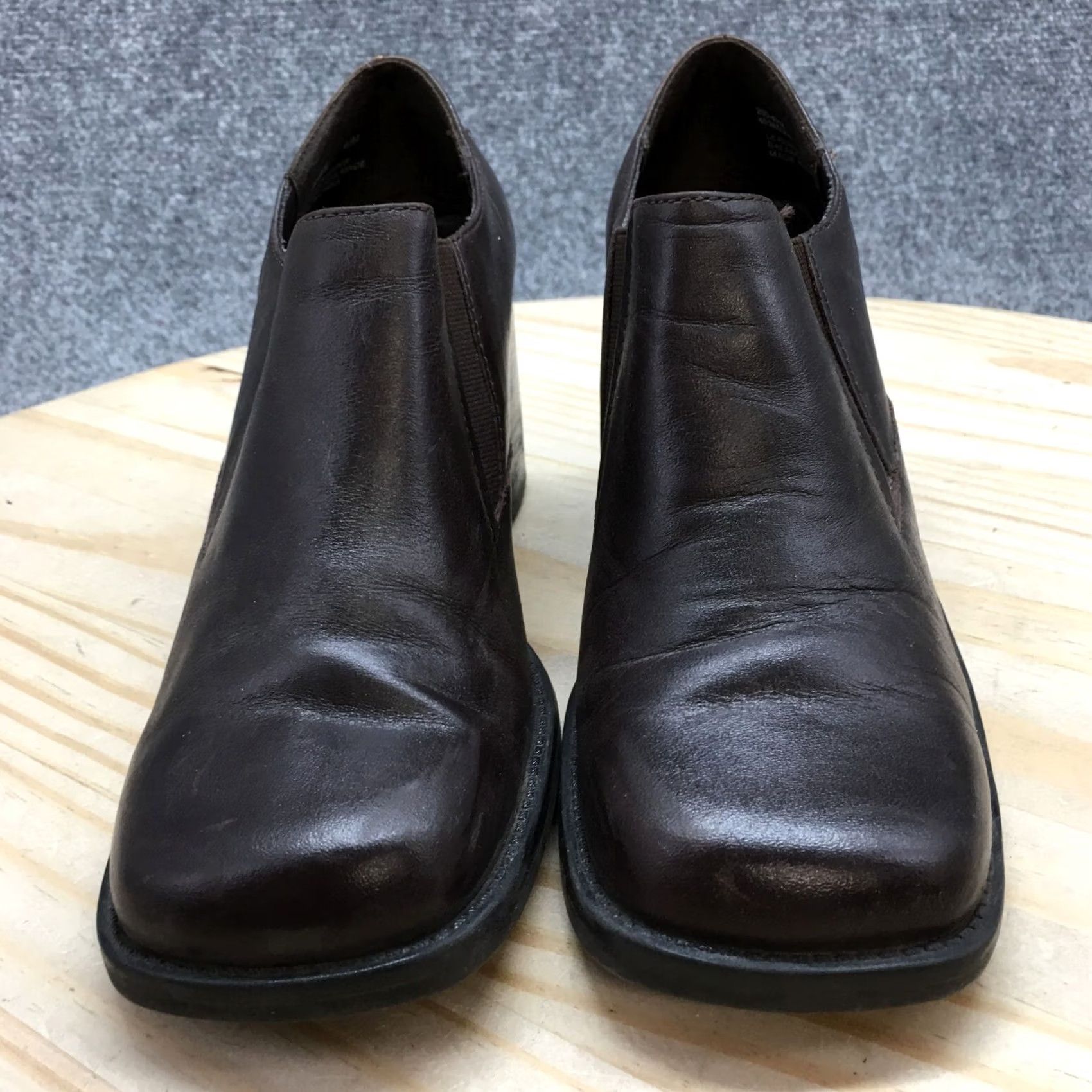 Vintage White Mountain Boots Womens 6.5 M Jive Slip On Low Bootie Brown Leather Heels Size US 7 / IT 37 - 7 Thumbnail