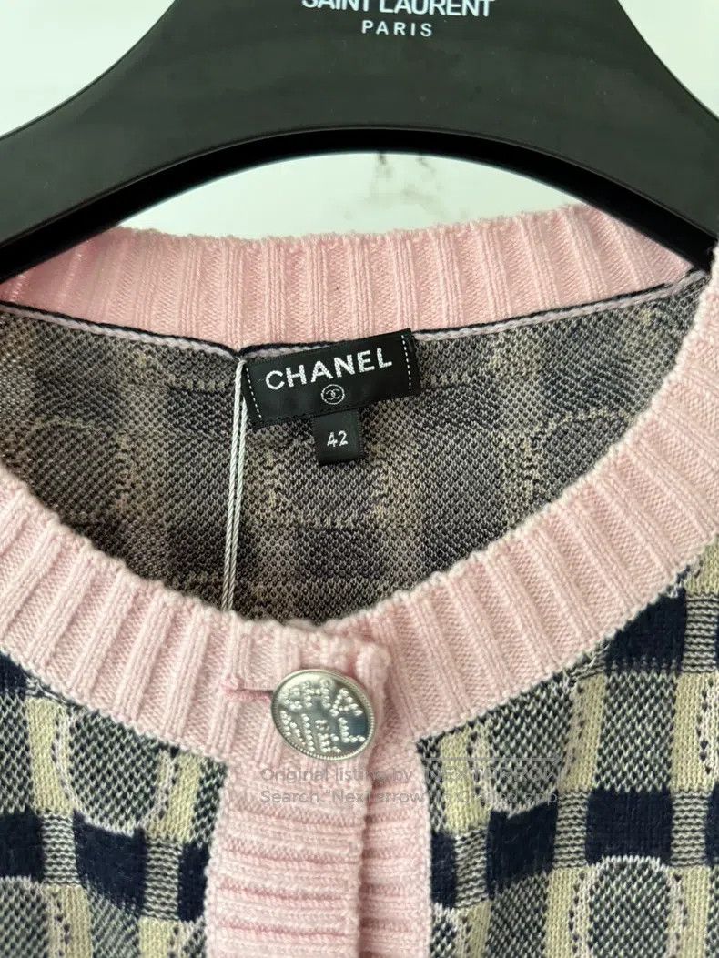 Chanel Chanel Cheid Back Letter Logo Coco Cardigan coat Size M / US 6-8 / IT 42-44 - 4 Thumbnail