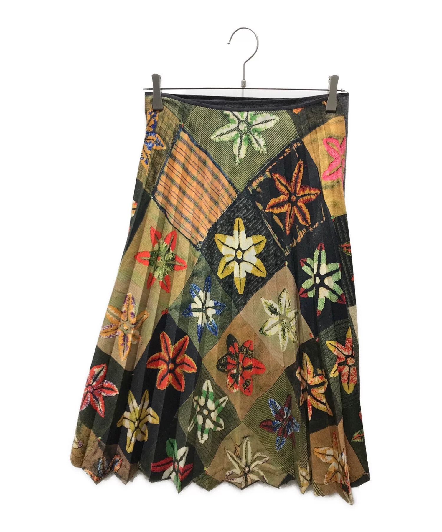 Comme des Garcons Comme des Garcons 1999AW Totem Pop Art Skirt Size 26" / US 2 / IT 38 - 1 Thumbnail