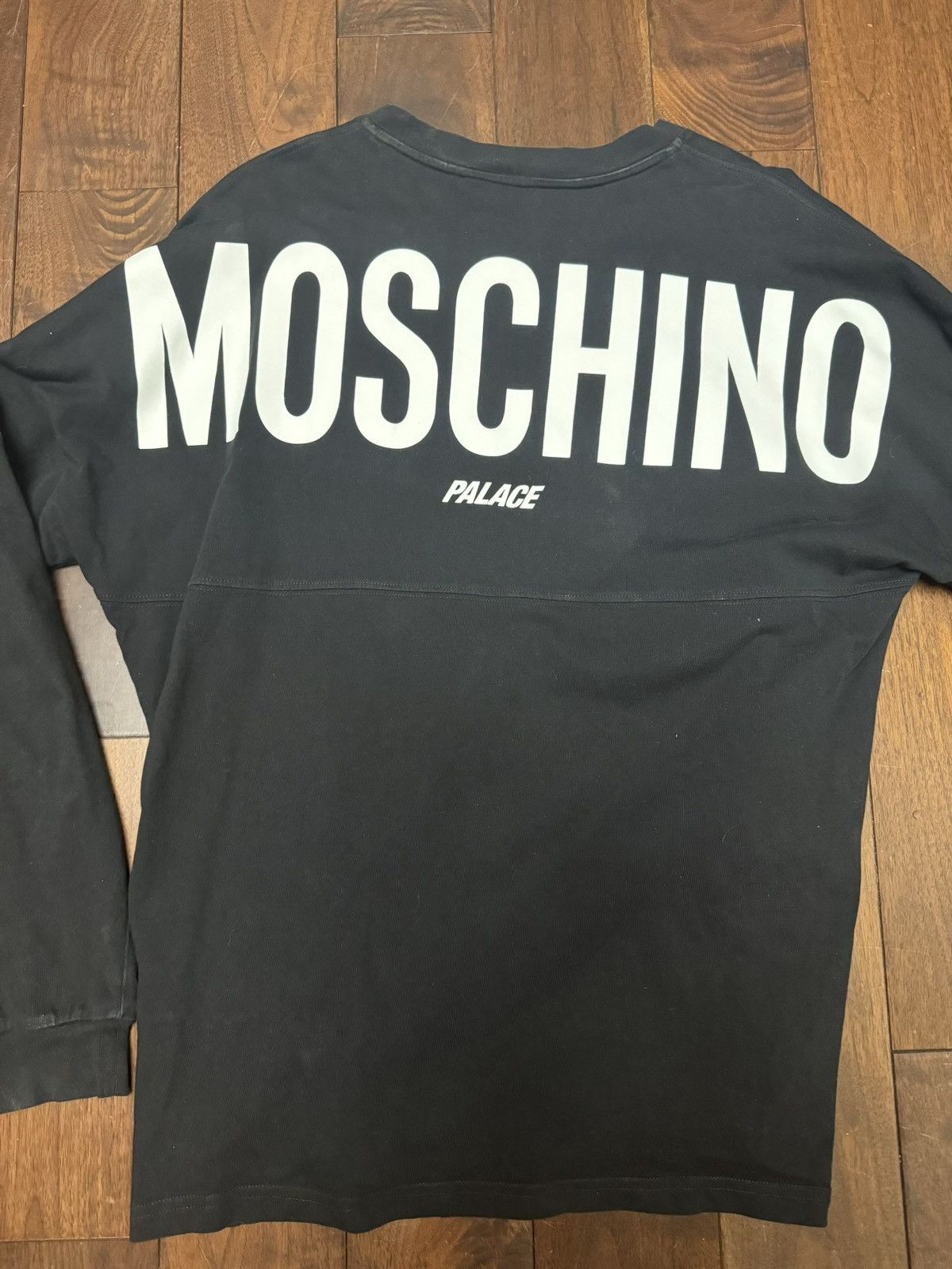 トップス PALACE MOSCHINO COW LONGSLEEVE BLACK(S) PALACE MOSCHINO COW LONGSLEEVE BLACK(S) - メルカリ