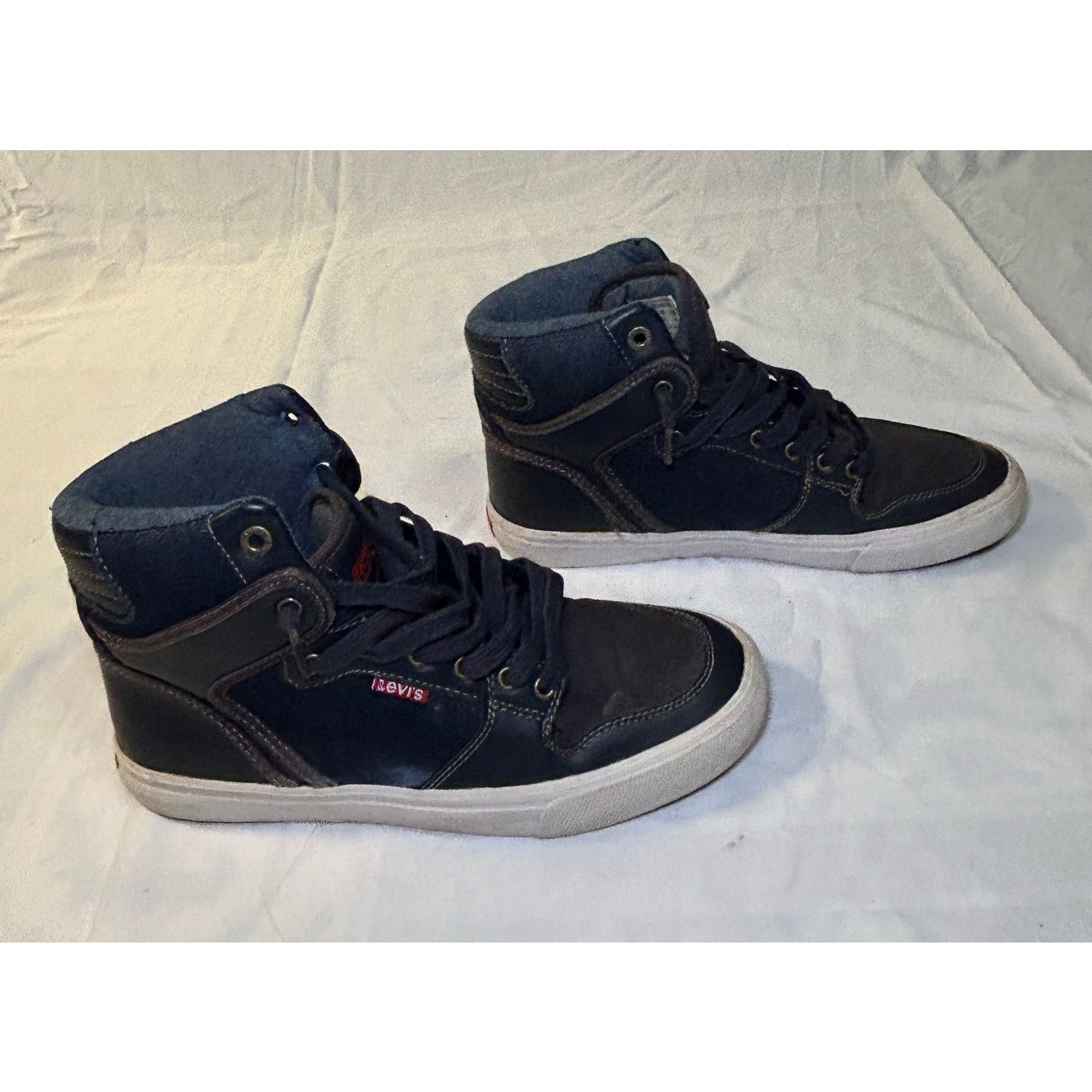 Levi's Vintage Levi Men’s Denim High Top Sneakers US Size 8 Size US 8 / EU 41 - 2 Thumbnail