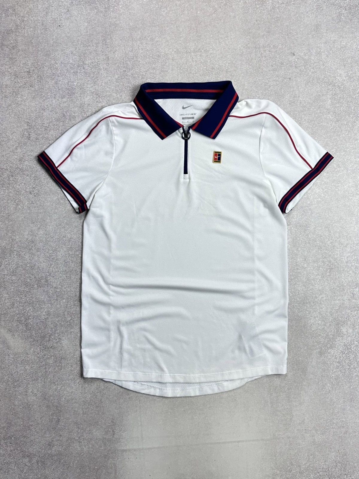 Nike Vintage Nike Challange Court Andre Agassi Y2K Shirt Rare S Size US S / EU 44-46 / 1 - 1 Thumbnail