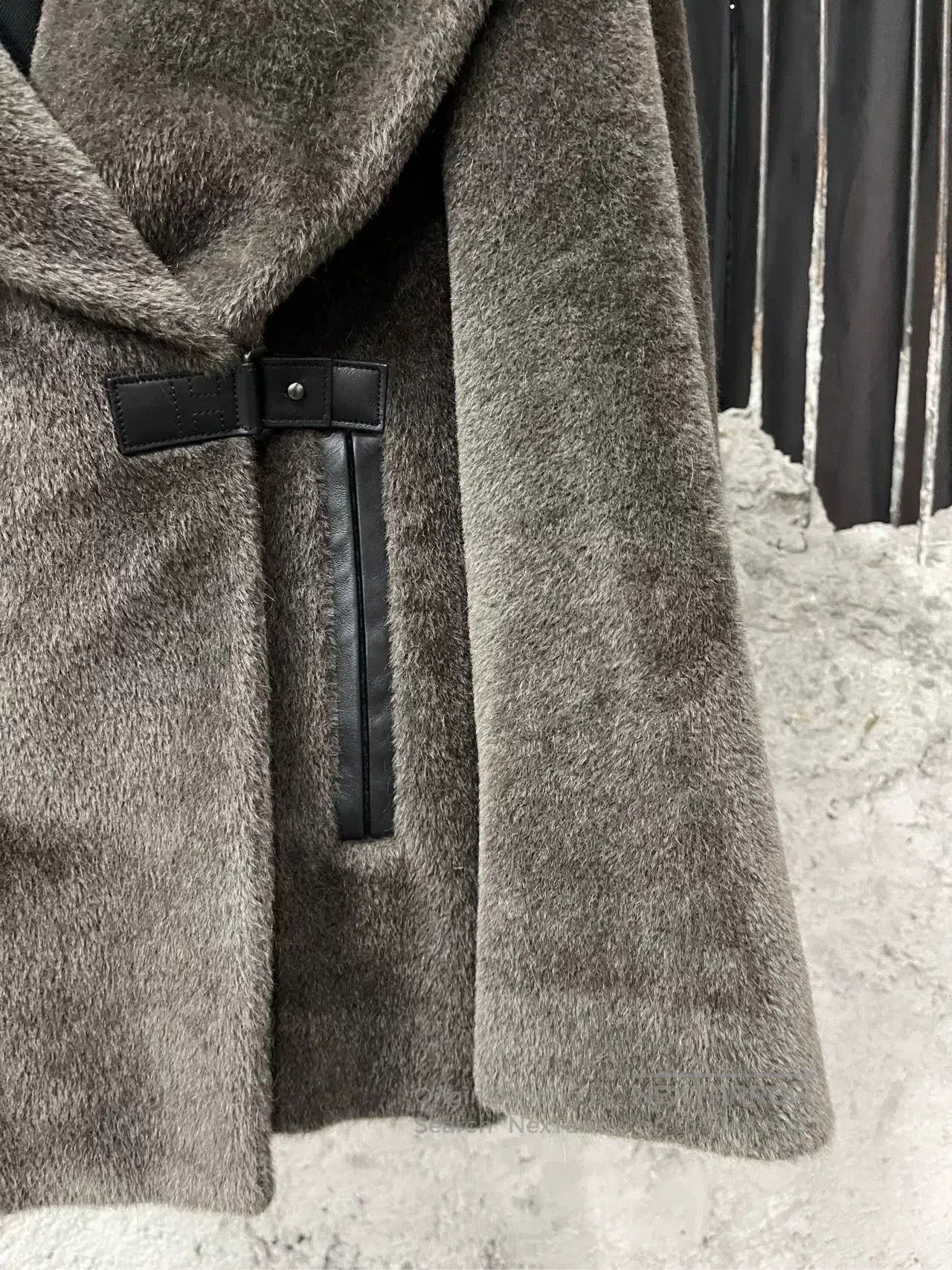 Hermes Hermes Fur Coat Size 38. Size US M / EU 48-50 / 2 - 5 Thumbnail