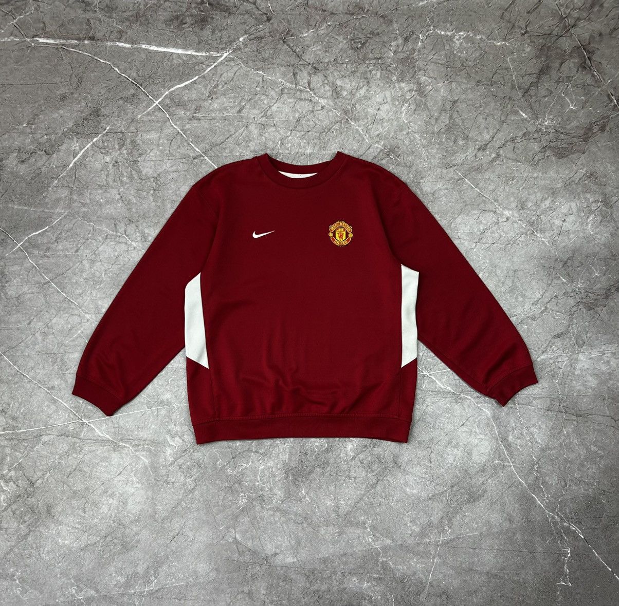 Nike Vintage Nike Manchester United Sweatshirt Size US S / EU 44-46 / 1 - 1 Thumbnail