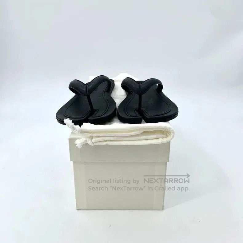 Maison Margiela Black Casual Flip Flop Sandals. Size US 9.5 / EU 42-43 - 8 Thumbnail