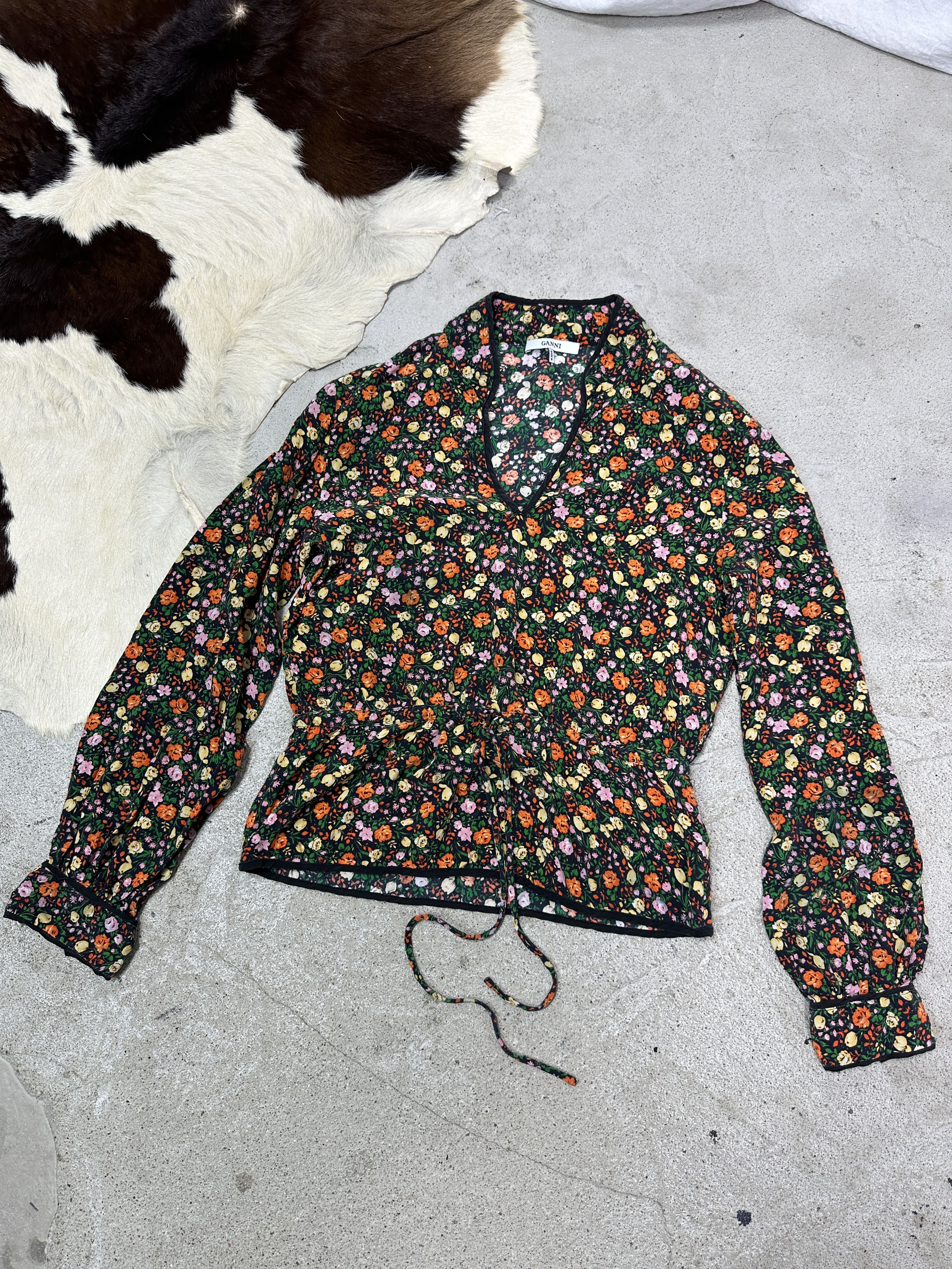 Ganni Vintage Casual Preppy Floral Silk Ganni Shirt Y2K Size XS / US 0-2 / IT 36-38 - 2 Thumbnail
