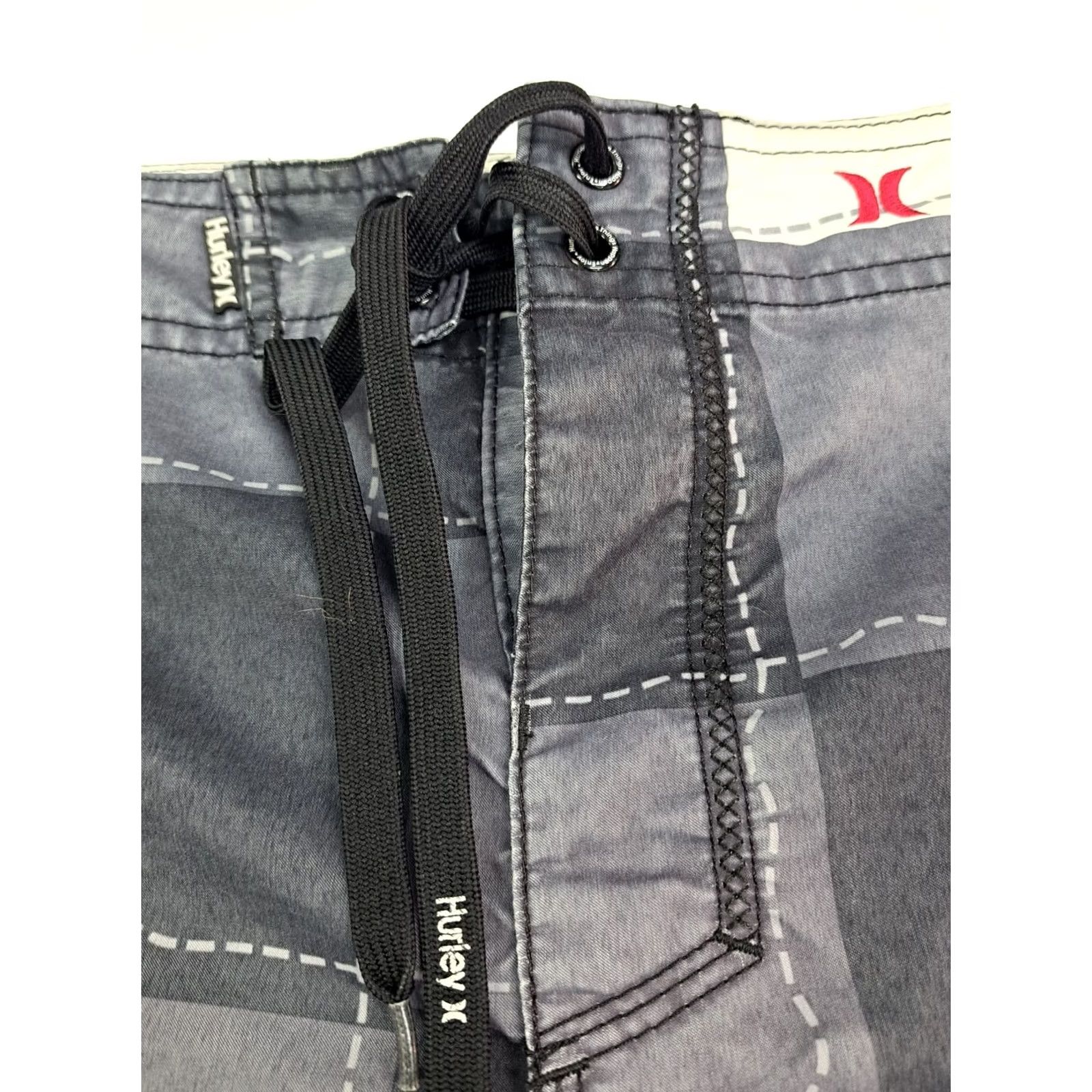 Hurley Hurley Men’s Board Shorts Multicolor Embroidered Plaid Size 36 #2971 Size US 36 / EU 52 - 5 Thumbnail