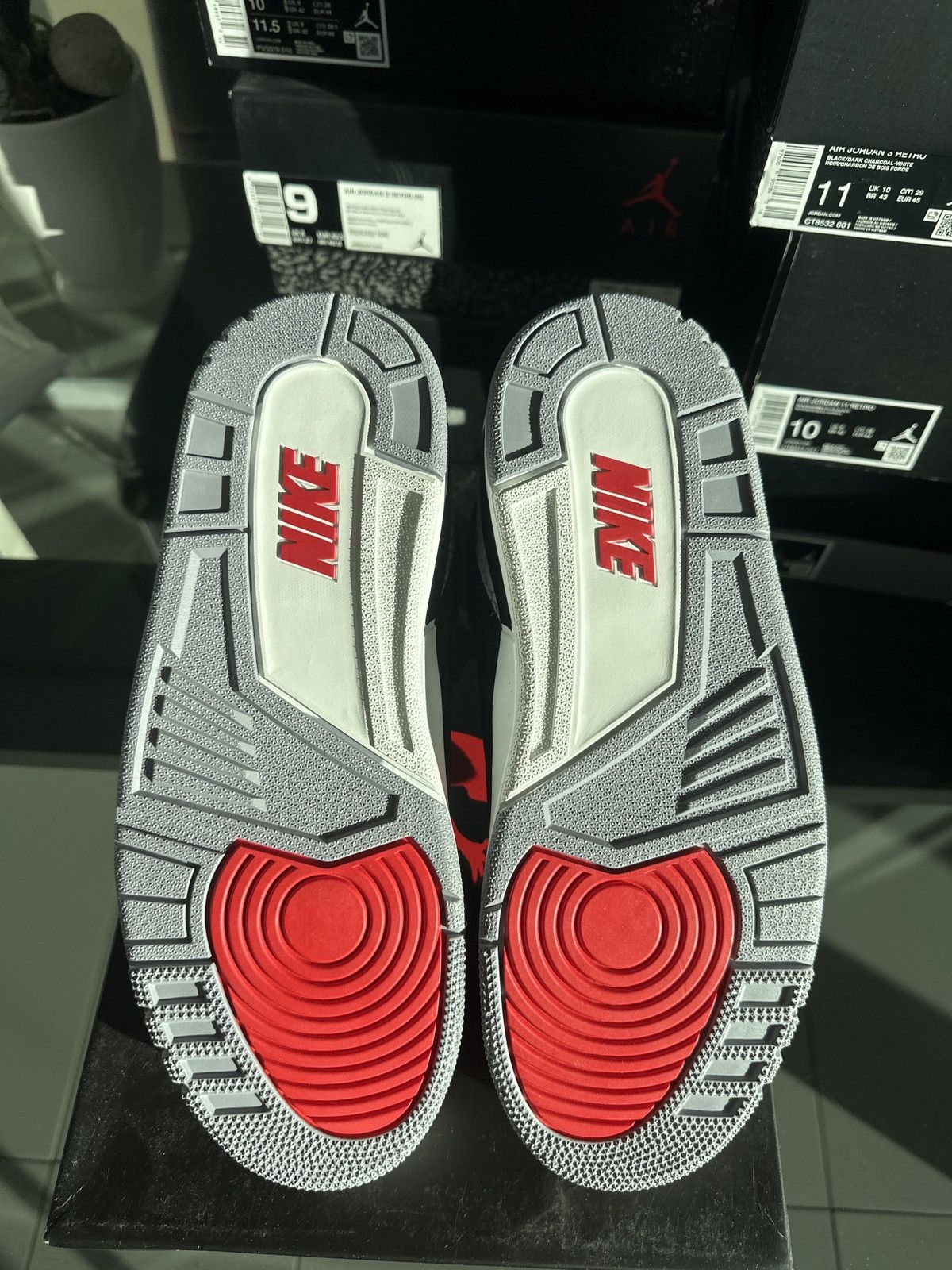 Jordan Brand J3 black cement Size US 9 / EU 42 - 2 Thumbnail