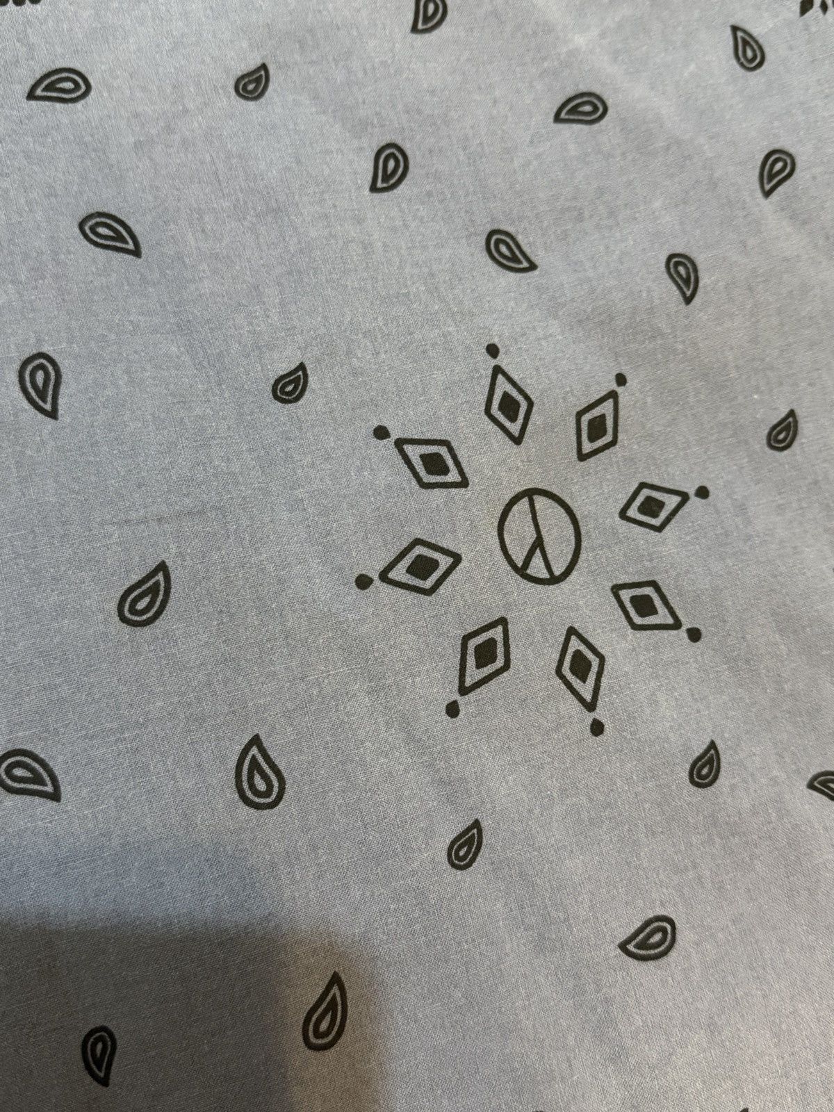 peaceminusone Peaceminusone Blue Sleeveless Bandana Print Tee Size US XXL / EU 58 / 5 - 6 Thumbnail