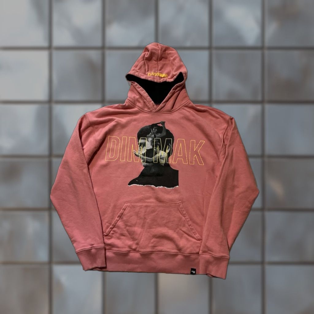 Vintage **Dim Mak X Bruce Lee Death Touch Crew Season 2 Pink Hoodie MD** User: **Bruce Lee Death Touch Crew Season 2 Dim Mak Pink Hoodie MD** Size US M / EU 48-50 / 2 - 1 Thumbnail