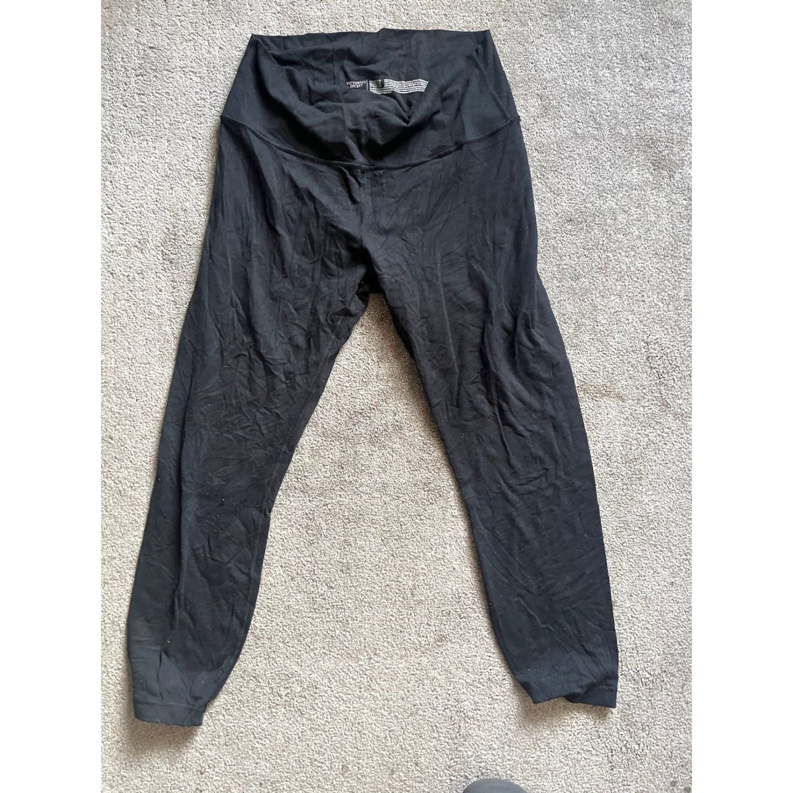 Victoria's Secret Victoria’s Secret Leggings Women Black 14 Activewear Ankle Elastic Waist Logo Victoria’s Secret Womens 14 Black Leggings Size 36" / US 14 / IT 50 - 3 Thumbnail