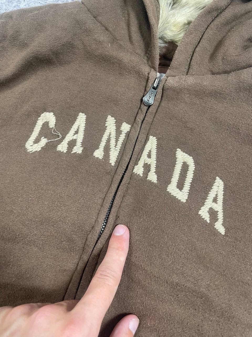If Six Was Nine Vintage LGB IfSixWasNine Faux Fur Canada Zip Hoodie Y2K Size XL / US 12-14 / IT 48-50 - 5 Thumbnail
