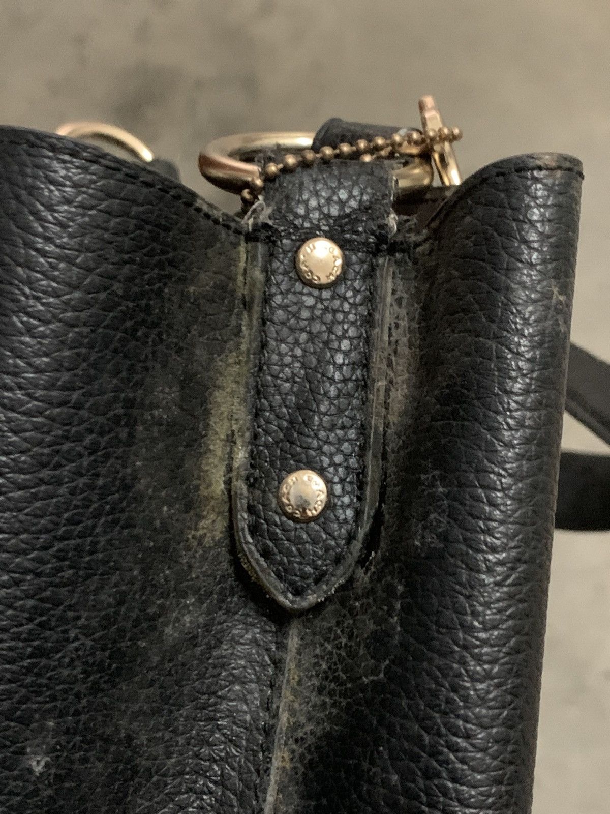 Coach Coach Town Bucket Bag pebble leather lgold/black Size ONE SIZE - 4 Thumbnail