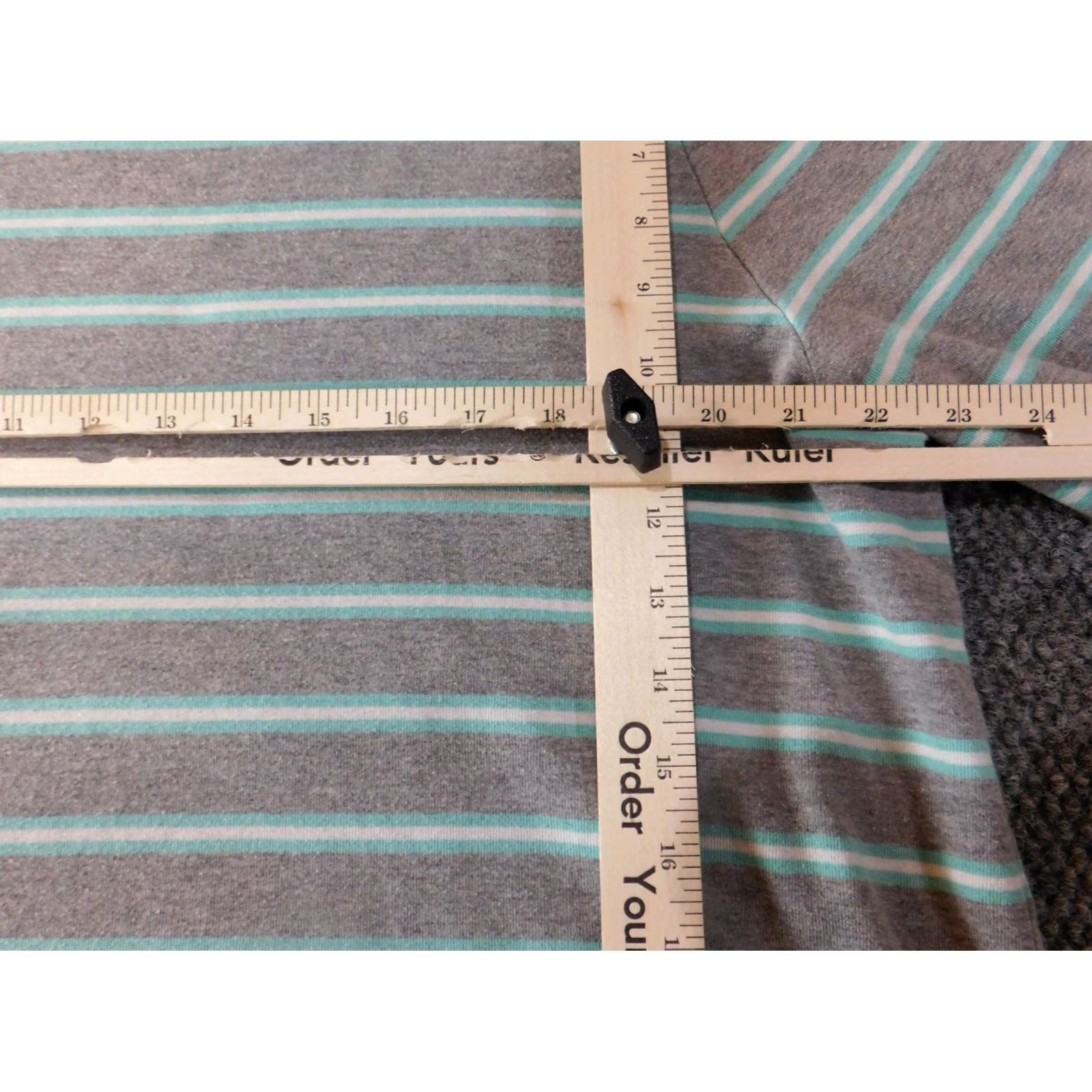 Croft & Barrow Croft & Barrow Womens Blouse 2X Plus Gray Striped Collared Pullover Casual Tee Shirt Down Fabric Basic Stretch Womens Size XXL / US 16-18 / IT 52-54 - 6 Thumbnail