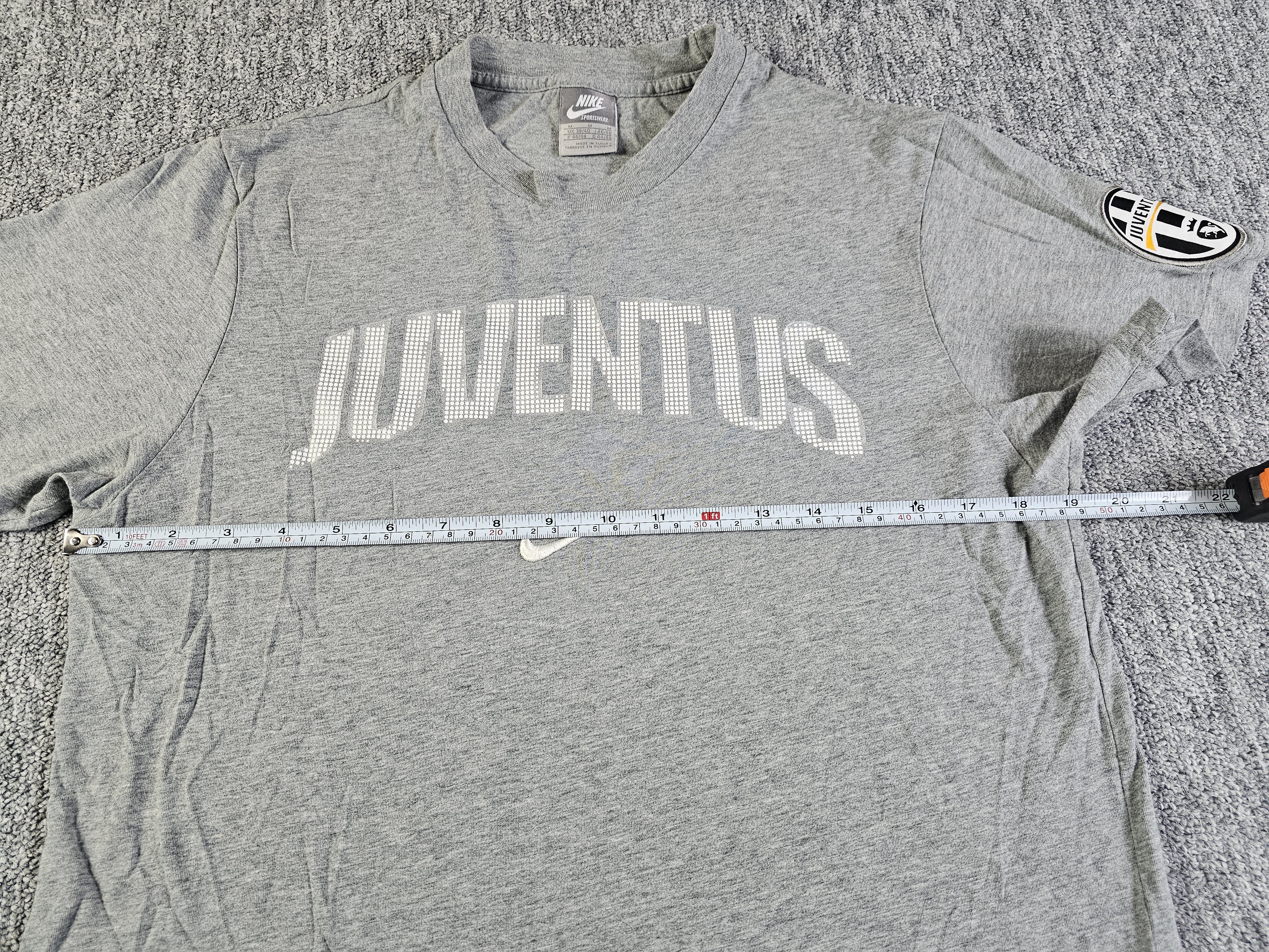 Nike Nike Juventus 2009/10 Serie A Graphic Logo Tee Gray Men M Size US M / EU 48-50 / 2 - 12 Thumbnail