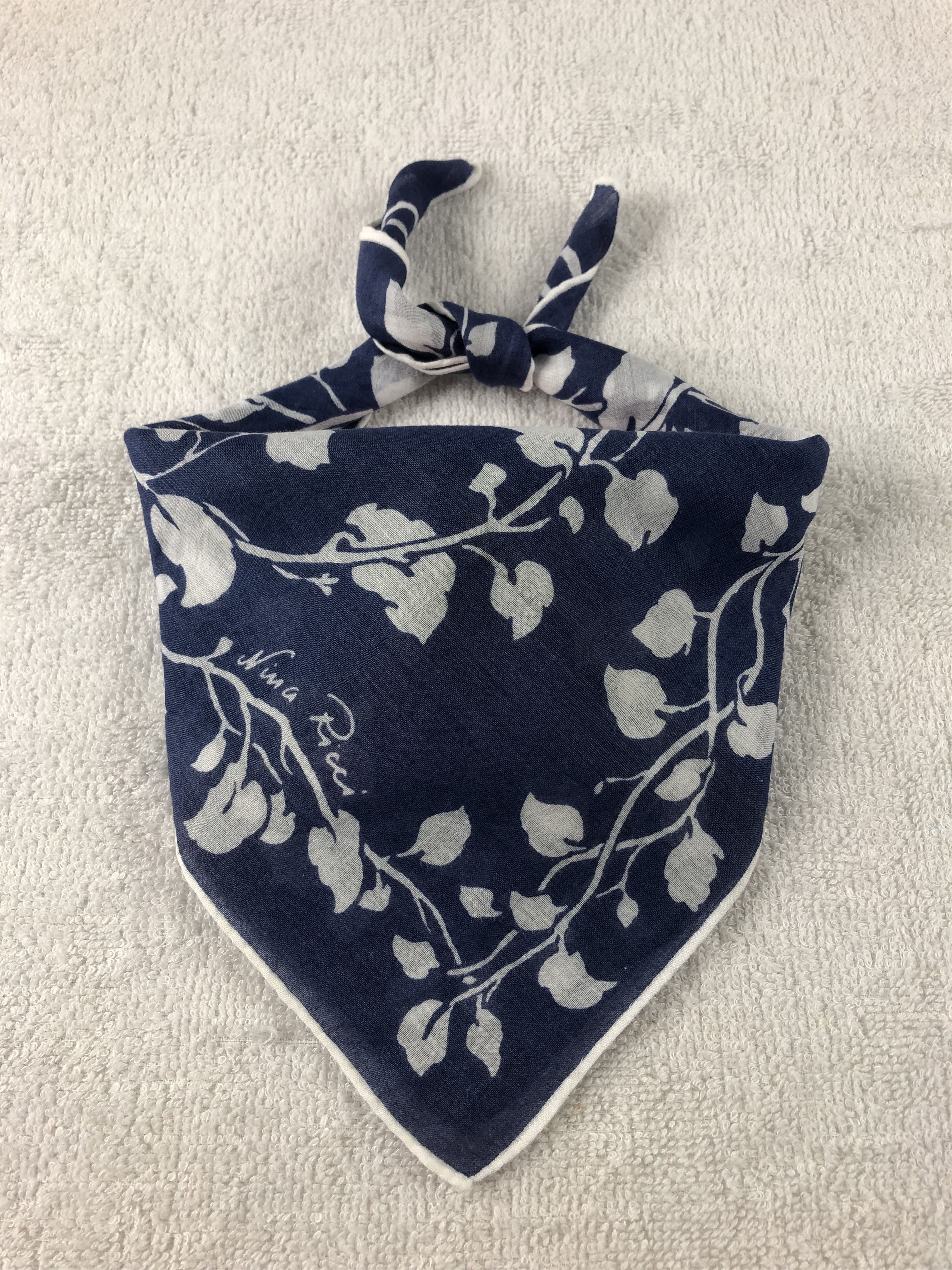 Nina Ricci Nina Ricci Handkerchief / Bandana / Neckerchief Size ONE SIZE - 1 Thumbnail