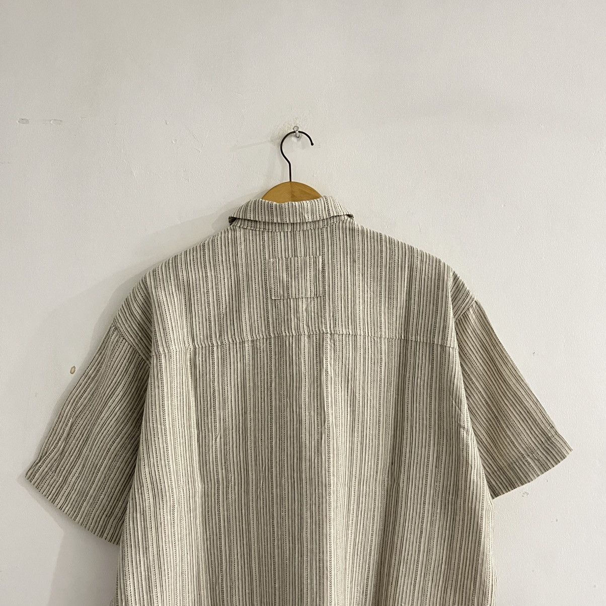 Issey Miyake Noise - Short Sleeve Shirt Size US XL / EU 56 / 4 - 6 Thumbnail