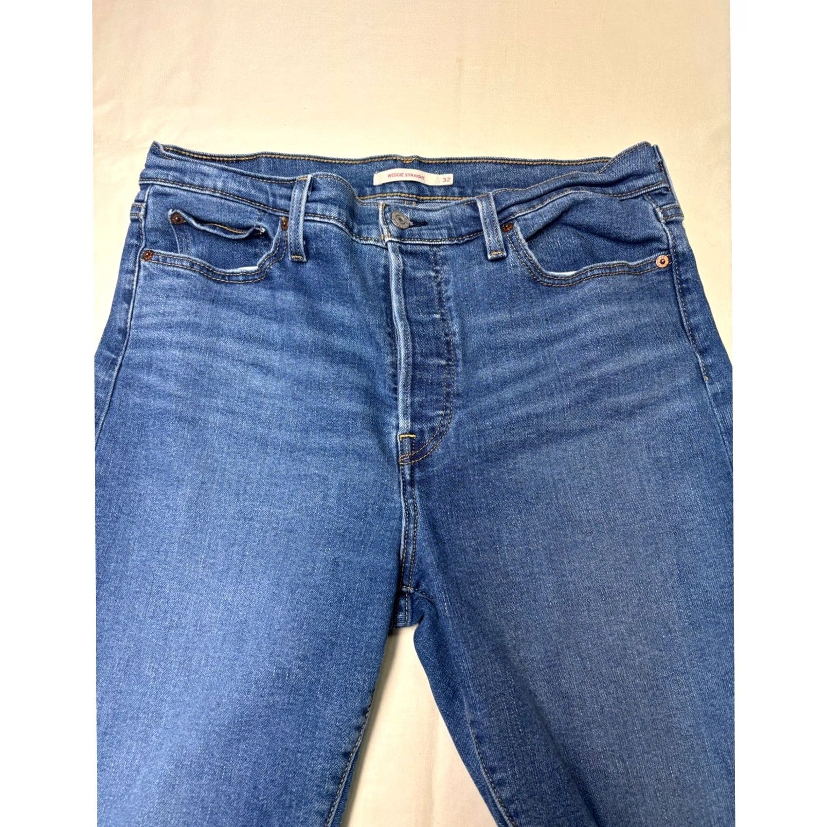 CO Levi Strauss Co Wedgie Straight Jeans Medium Wash Distressed Button Fly 32x28 Size 24" / US 00 / IT 34 - 2 Thumbnail