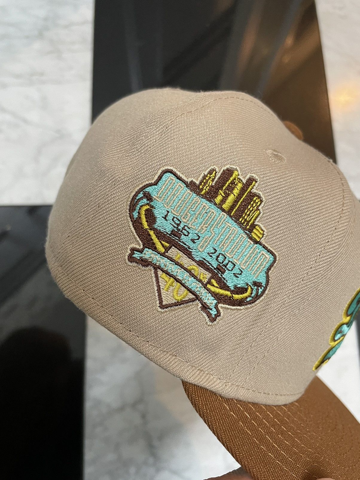 New Era 🔥 Exclusive Dodgers fitted hat size 7 Size ONE SIZE - 3 Thumbnail