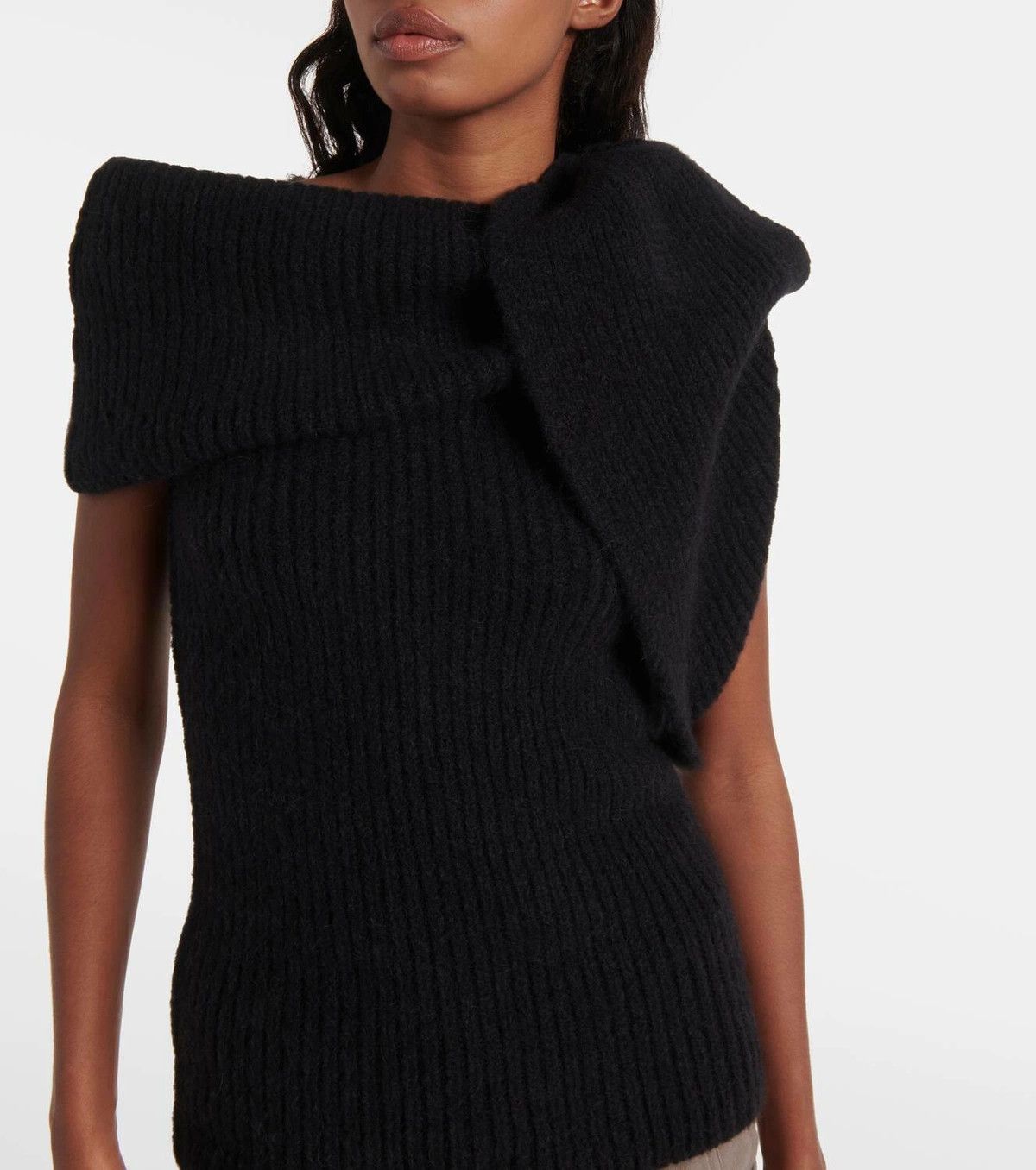 Rick Owens o1y0126 Sleeveless Sweater in Black Size S / US 4 / IT 40 - 2 Thumbnail