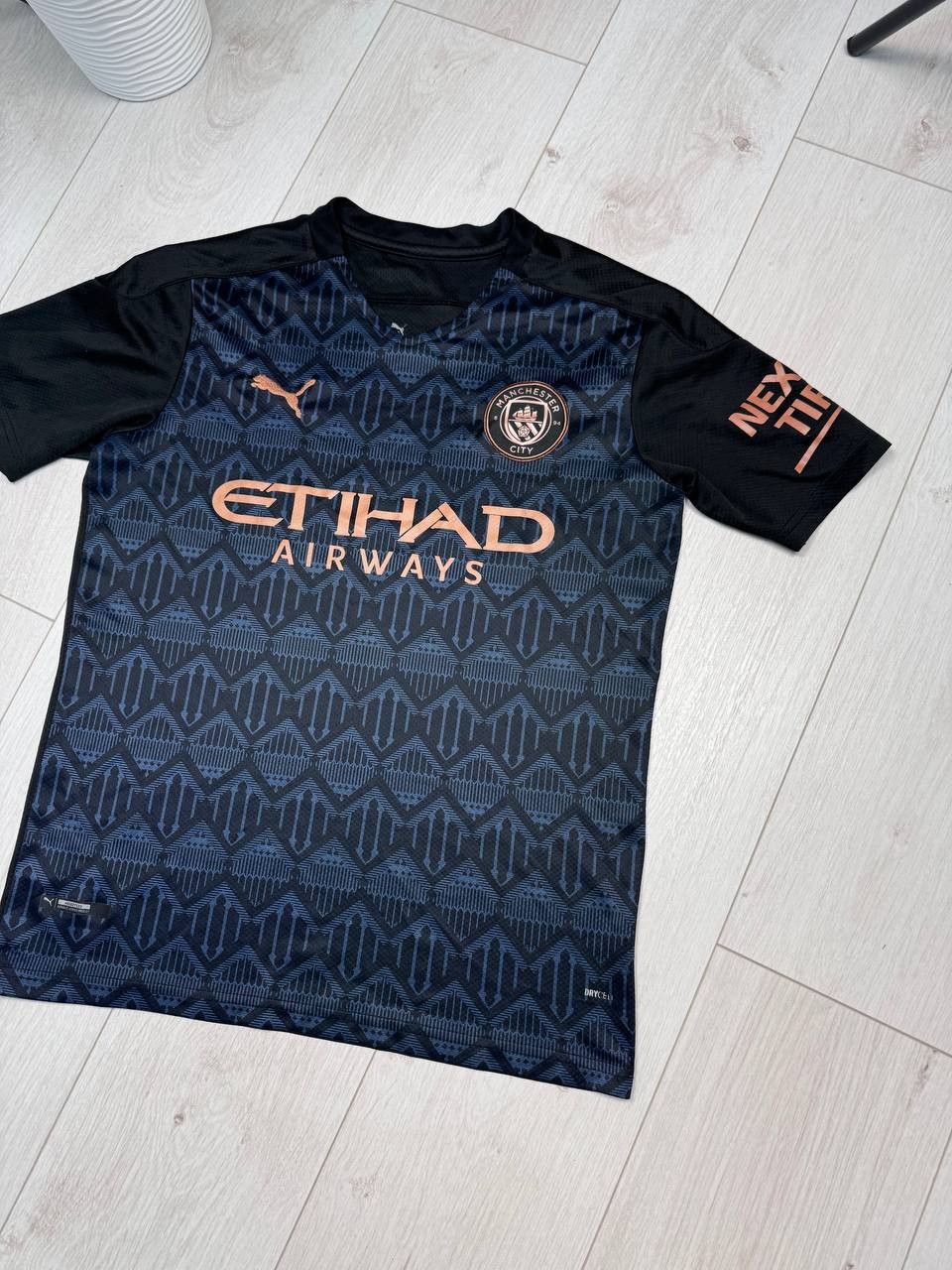 Puma PUMA Manchester City 2020\21 Away Football Soccer Jersey Size US S / EU 44-46 / 1 - 3 Thumbnail