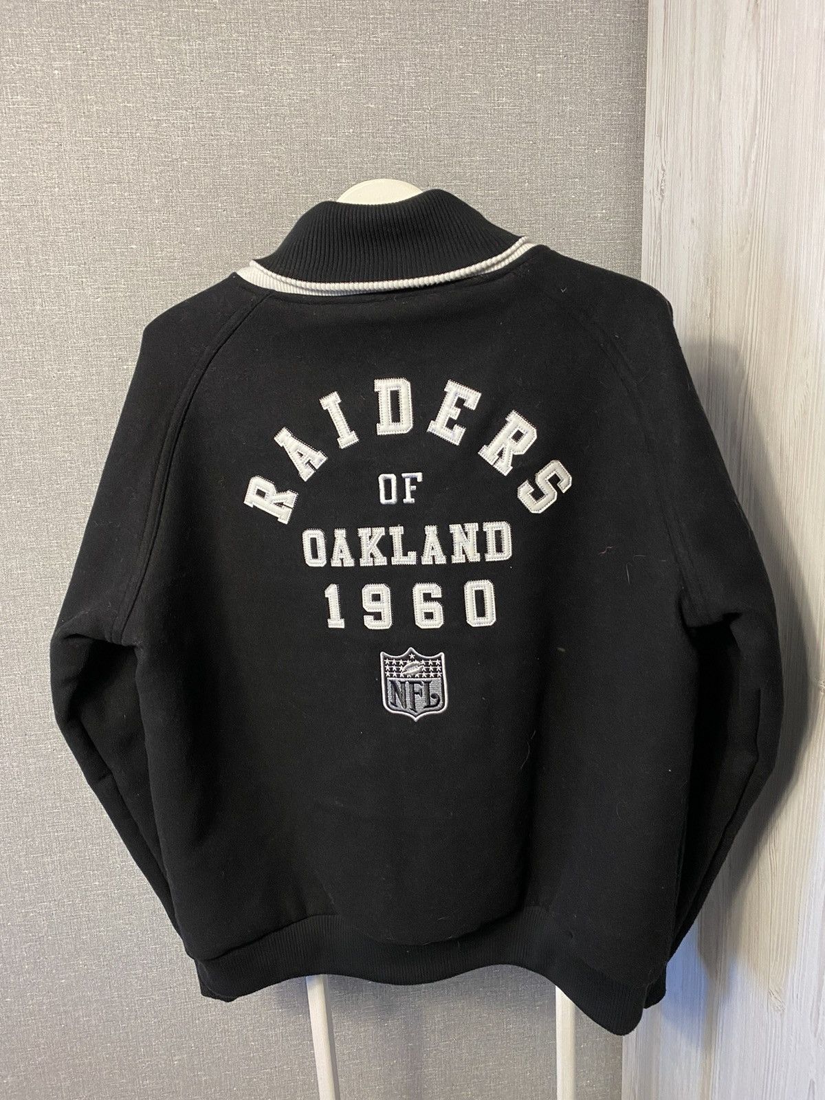 NFL × Vintage Vintage Raiders NFL WOOL Bomber Jacket BIG LOGO Size XL Size US XL / EU 56 / 4 - 2 Thumbnail