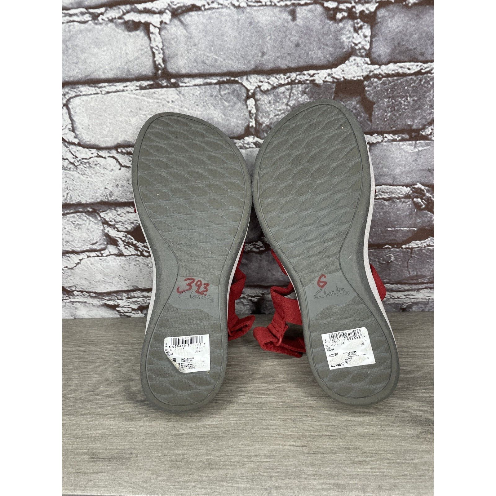 Clarks Clarks Cloud Steppers Red Fabric Strappy Wedge Comfort Sanda Size US 8 / IT 38 - 21 Thumbnail