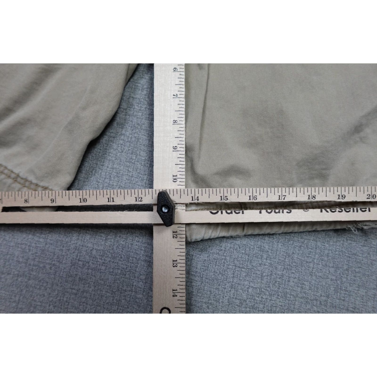 Aeropostale VINTAGE Aeropostale Shorts Mens 34 Beige Cargo 5-Pocket Regular Belt Loops Front Flat Front Cotton Beige Summer Mens Size US 34 / EU 50 - 3 Thumbnail