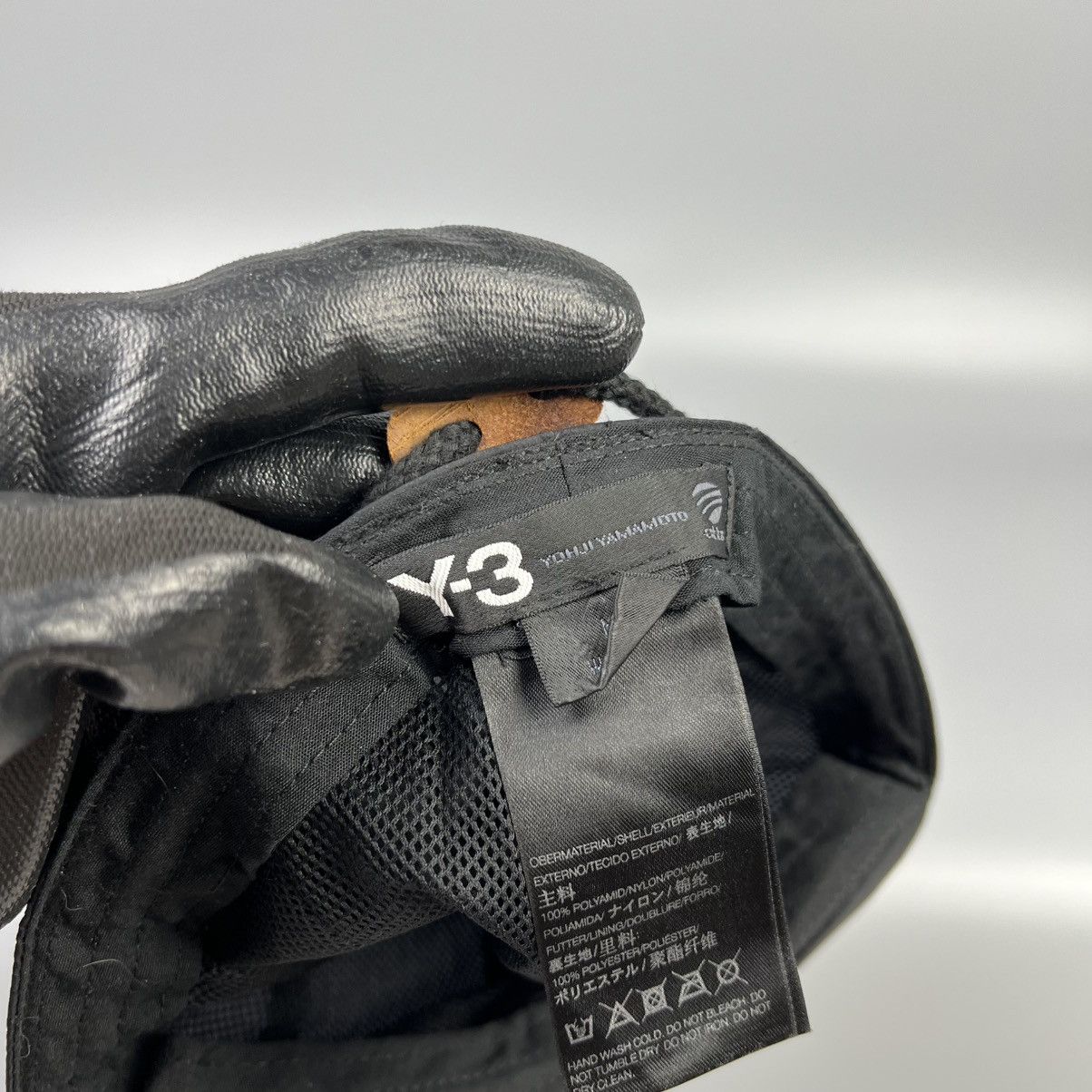 Y-3 Y-3 Nylon bicycle black to black Logo - Hat Size ONE SIZE - 8 Thumbnail
