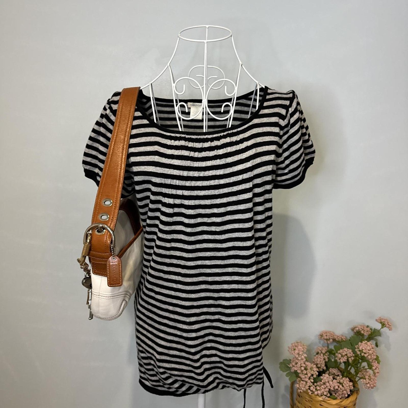 Other Cute vintage y2k black and gray striped tee Size M / US 6-8 / IT 42-44 - 1 Thumbnail