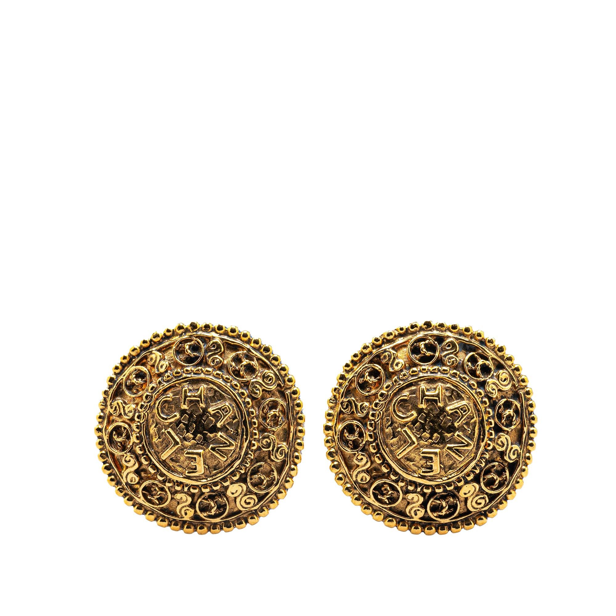Chanel Chanel Gold Plated CC Round Clip on Earrings Gold Size ONE SIZE - 1 Thumbnail