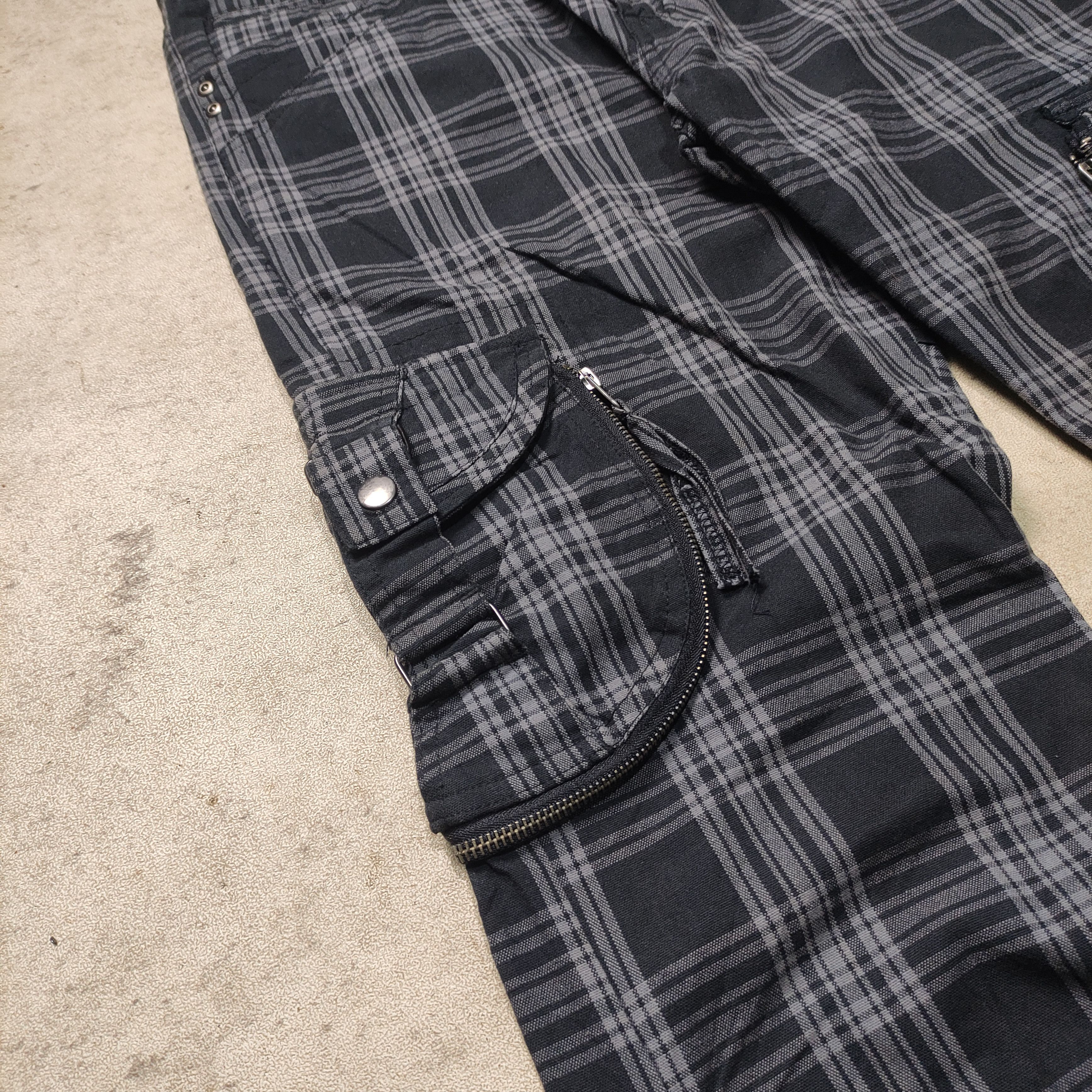 If Six Was Nine 31040 = SKKONE Plaid Bondage Cargo Pants Size US 32 / EU 48 - 13 Thumbnail