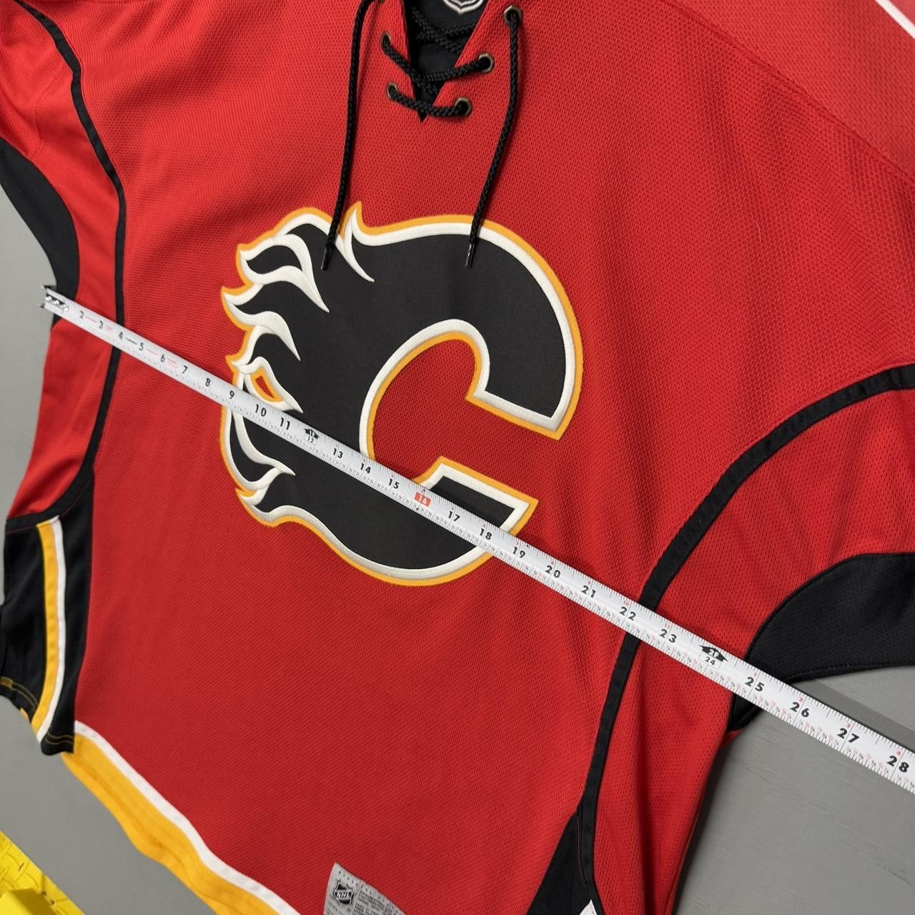 Reebok Vintage Reebok Calgary Flames Hockey Jersey Men’s XL Size US XL / EU 56 / 4 - 6 Thumbnail