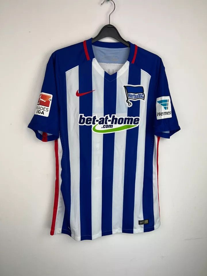 Nike HERTHA BSC BERLIN 2015/16 HOME #10 BEN-HATIRA matchworn Size US L / EU 52-54 / 3 - 8 Thumbnail
