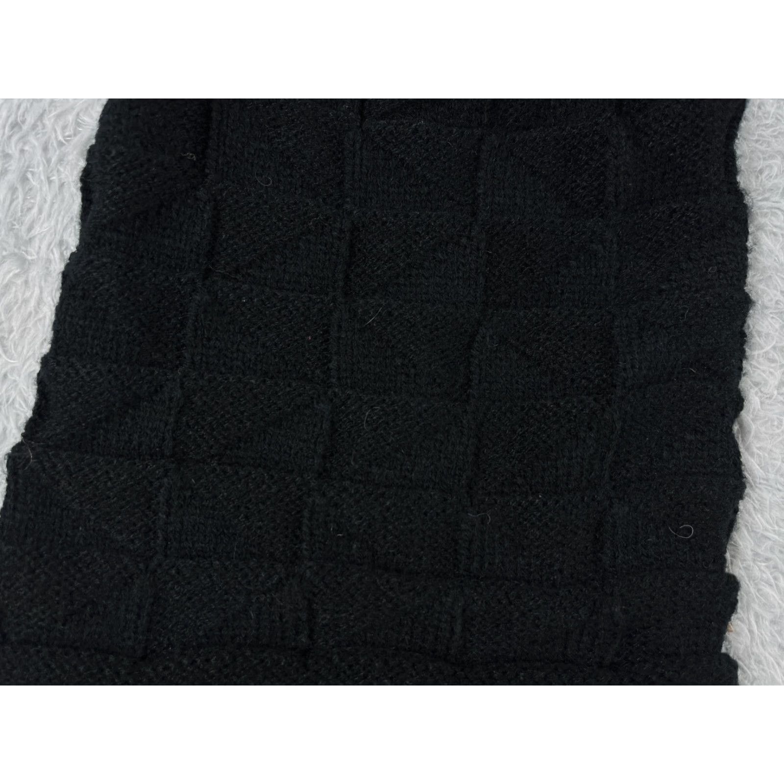 Vintage 100% Acrylic Beanie Womens One Size Black Slouch Knit Stretch Snow Ski Toque Size ONE SIZE - 2 Thumbnail