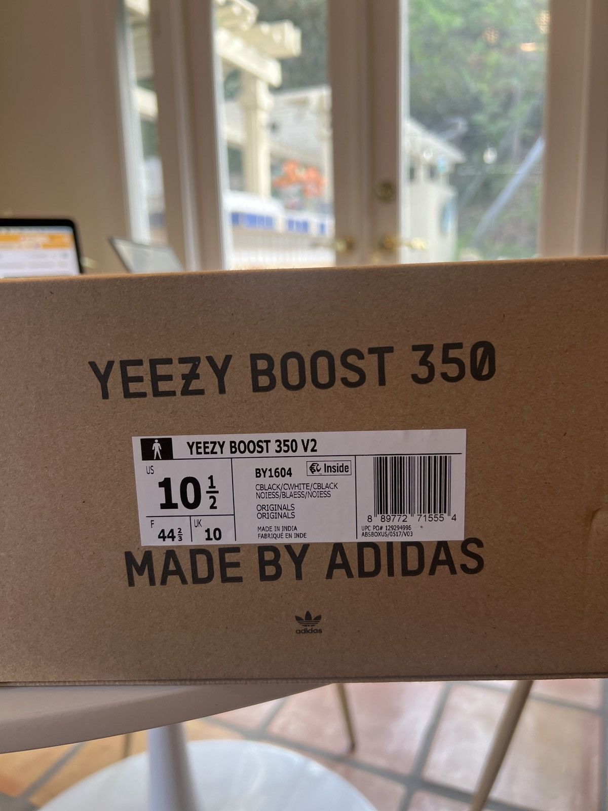 Adidas DS Yeezy Boost 350 V2 “Oreo” (BY1604) - Size 10.5 Size US 10.5 / EU 43-44 - 7 Thumbnail